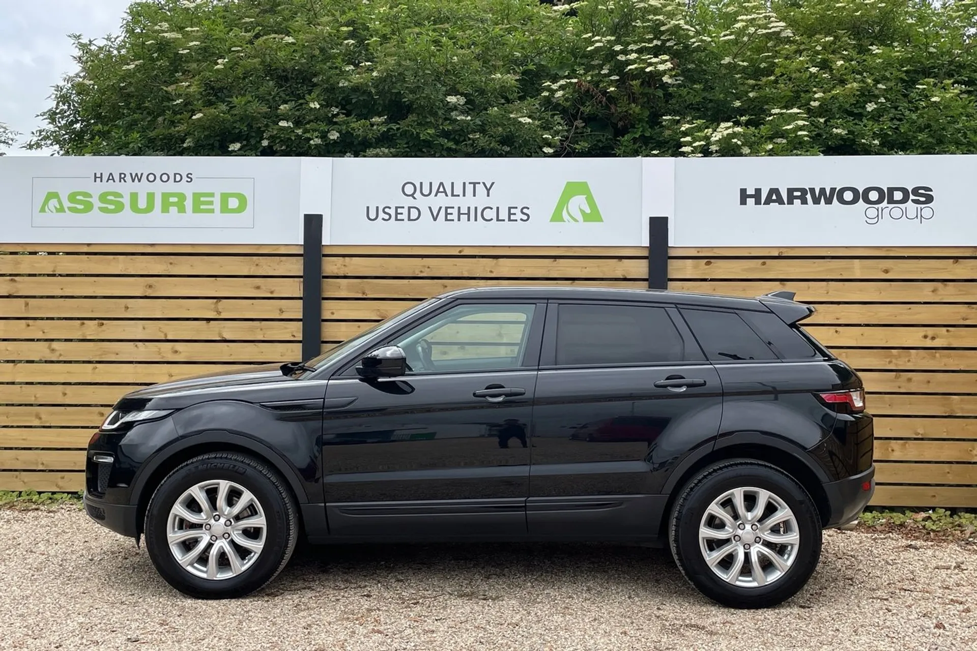LAND ROVER RANGE ROVER EVOQUE thumbnail image number 11