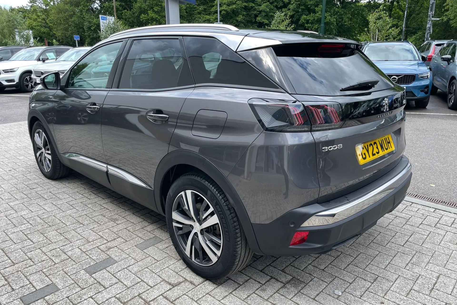 PEUGEOT 3008 thumbnail image number 9