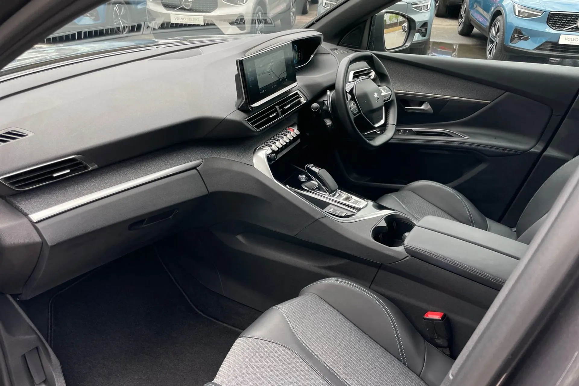 PEUGEOT 3008 thumbnail image number 26