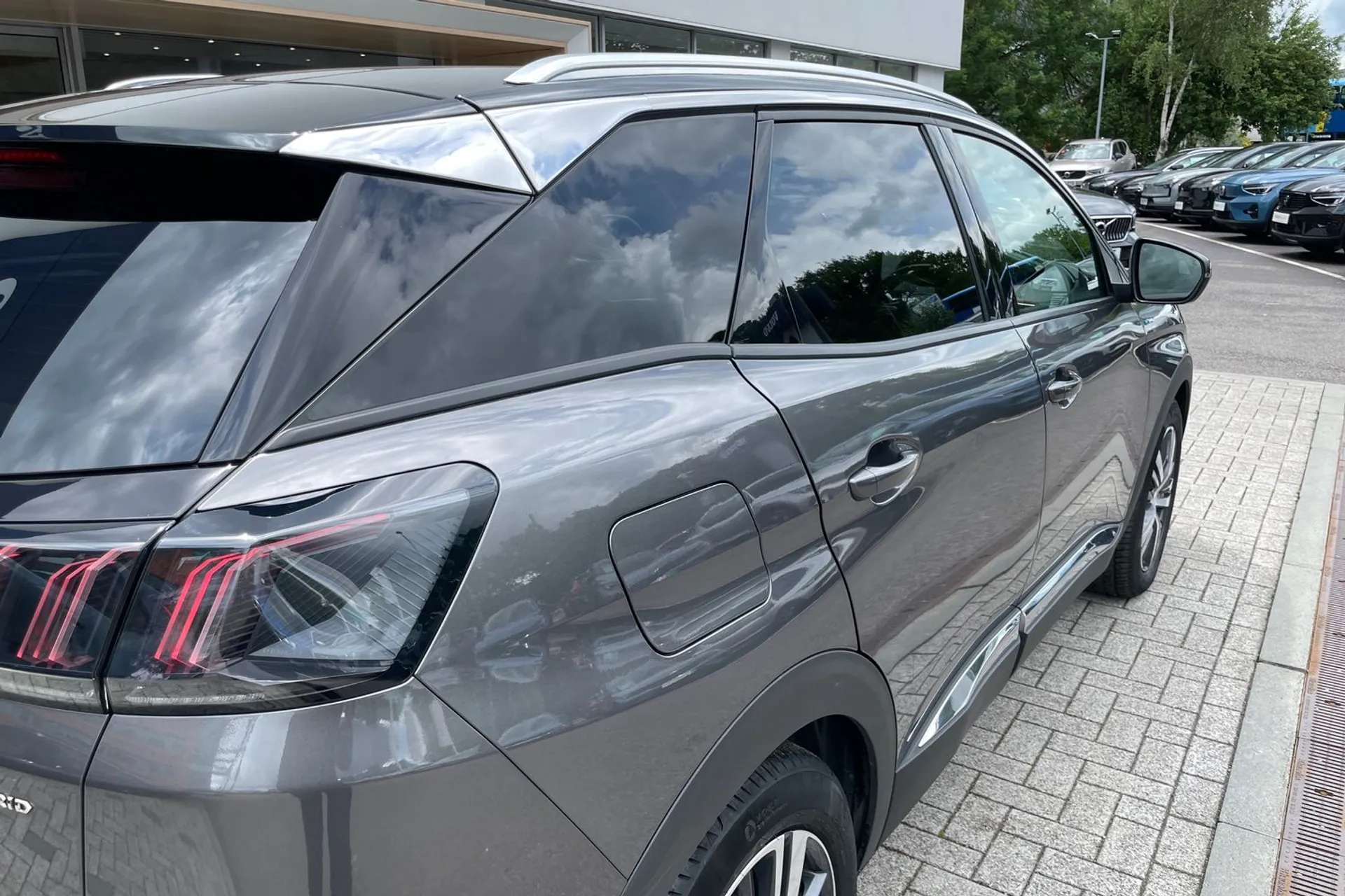 PEUGEOT 3008 thumbnail image number 14