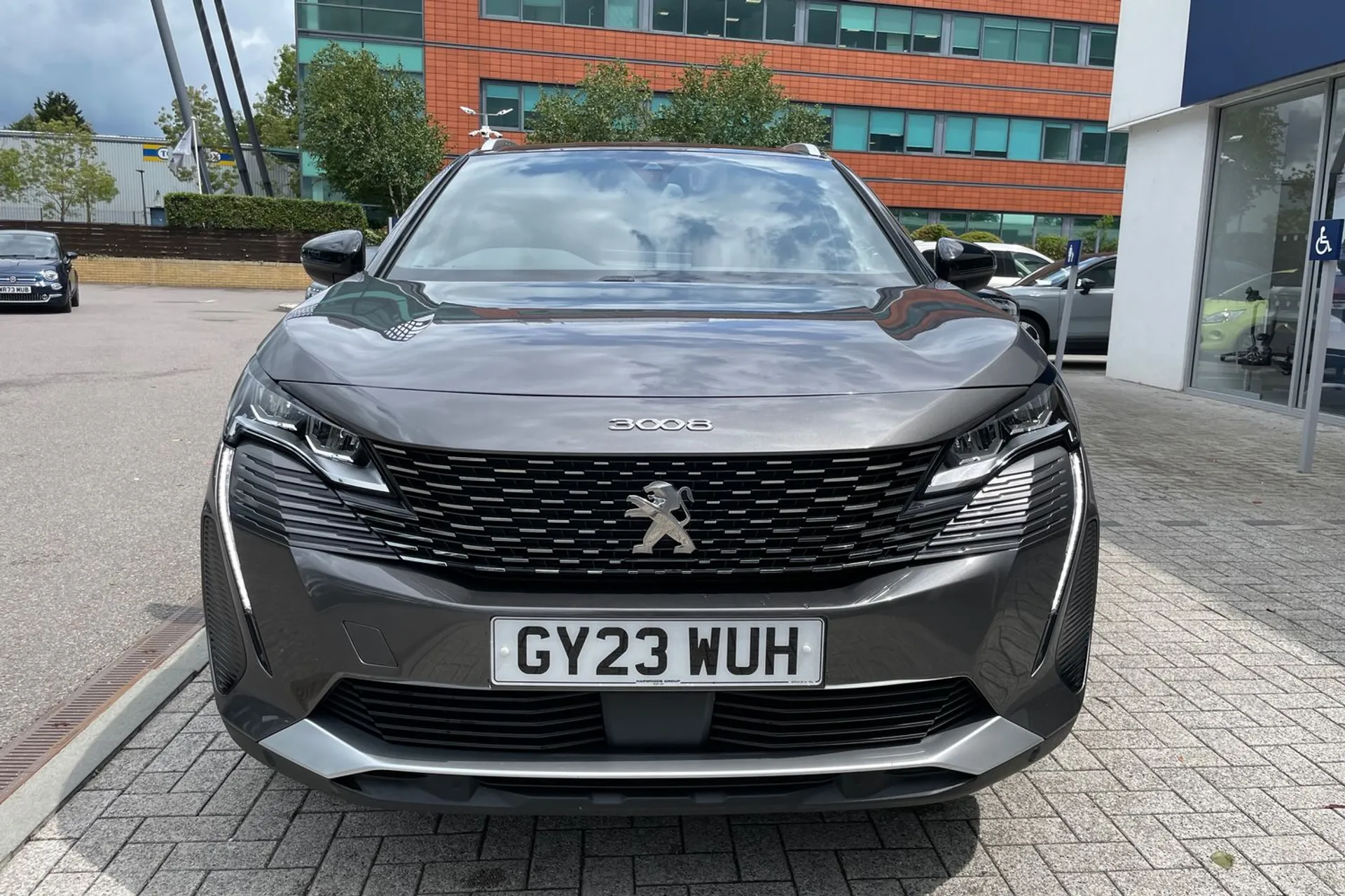PEUGEOT 3008 thumbnail image number 12