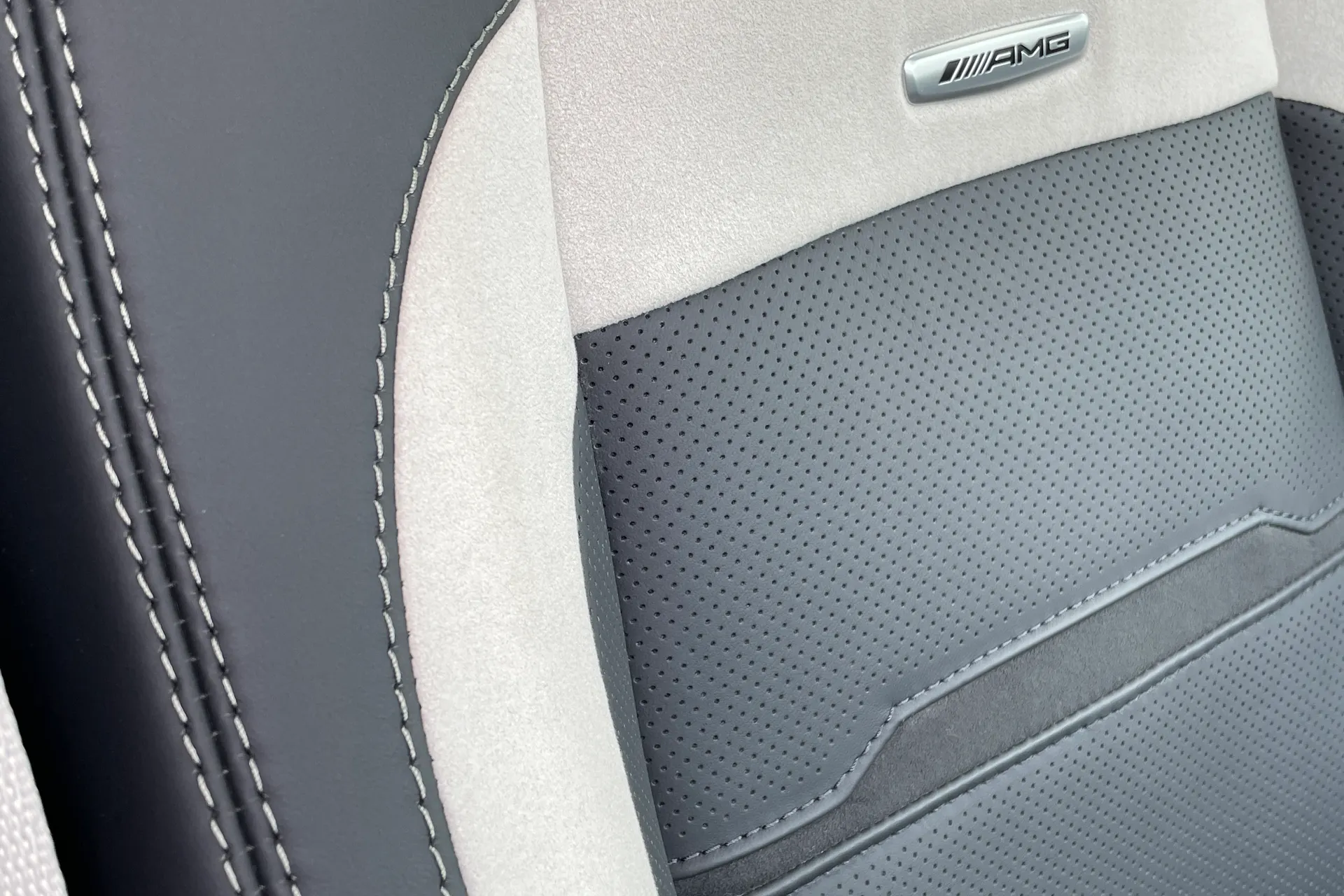 MERCEDES-BENZ GLE thumbnail image number 40