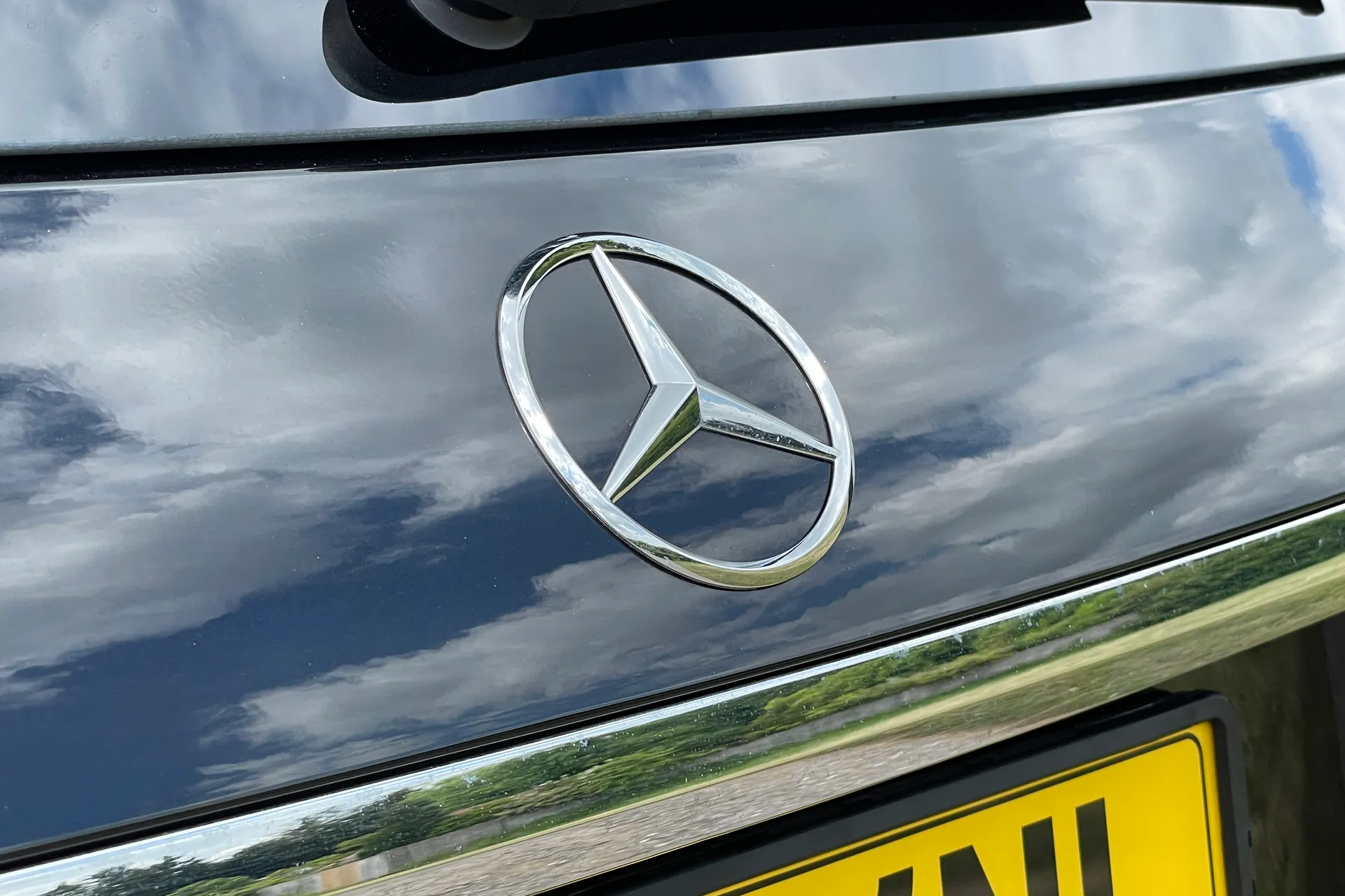 MERCEDES-BENZ GLE thumbnail image number 18