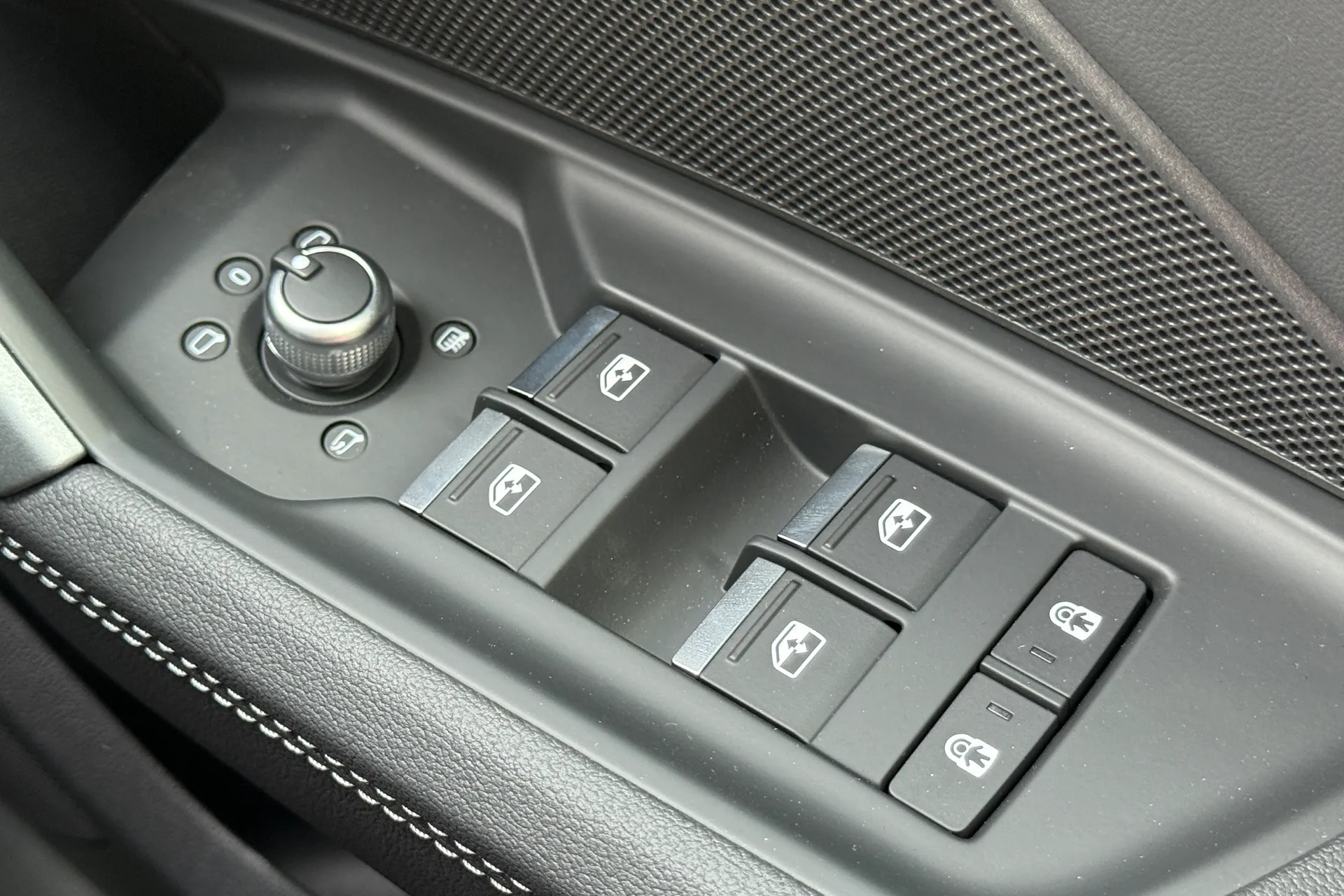 Audi A3 thumbnail image number 18