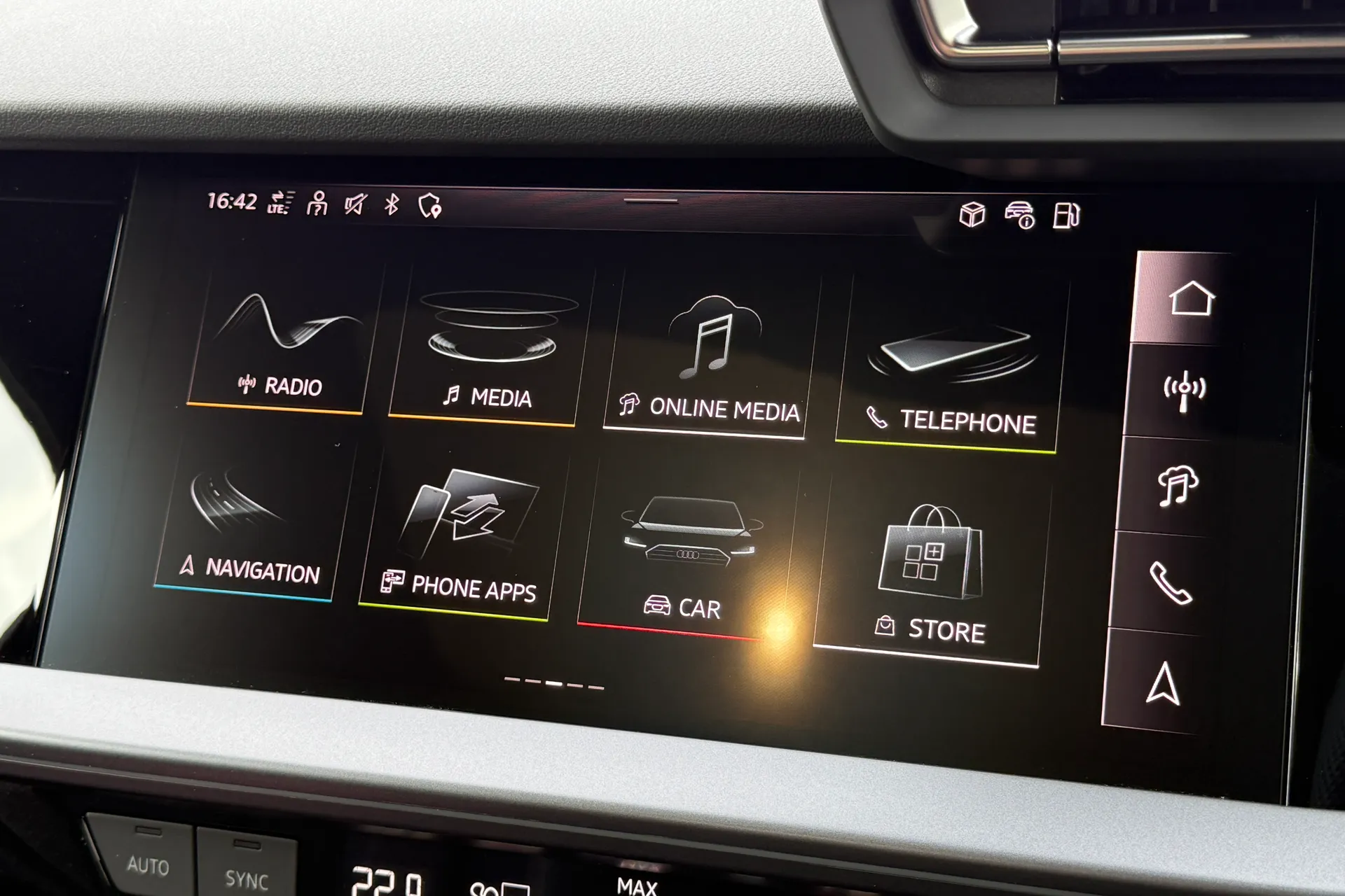 Audi A3 thumbnail image number 11