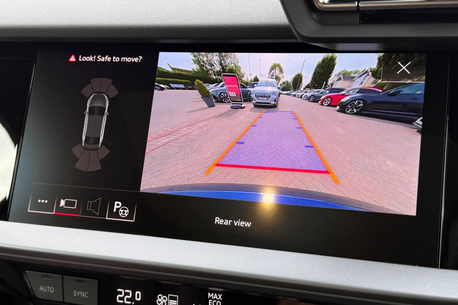 Audi A3 thumbnail image number 4