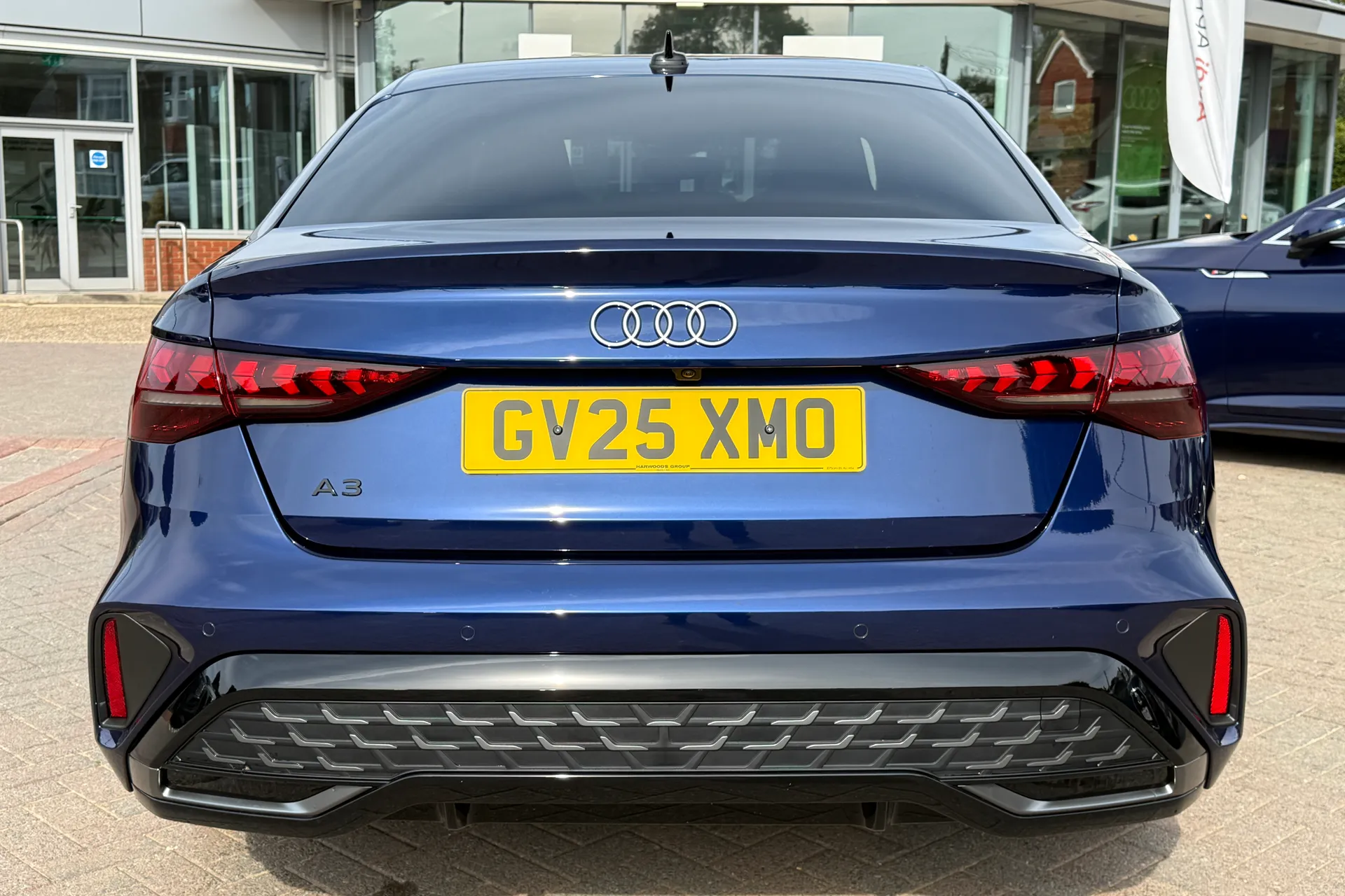 Audi A3 thumbnail image number 31