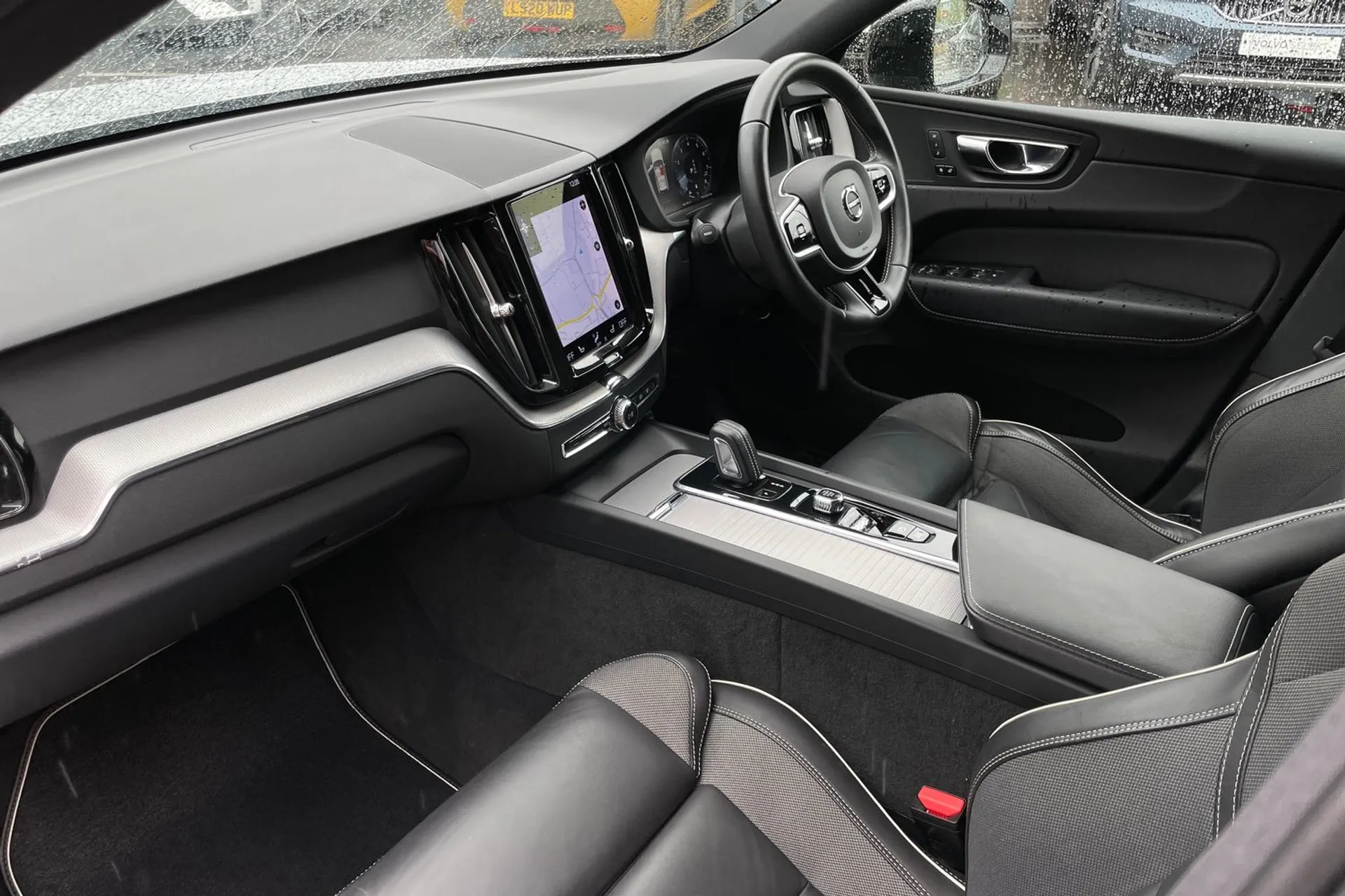 Volvo XC60 thumbnail image number 26