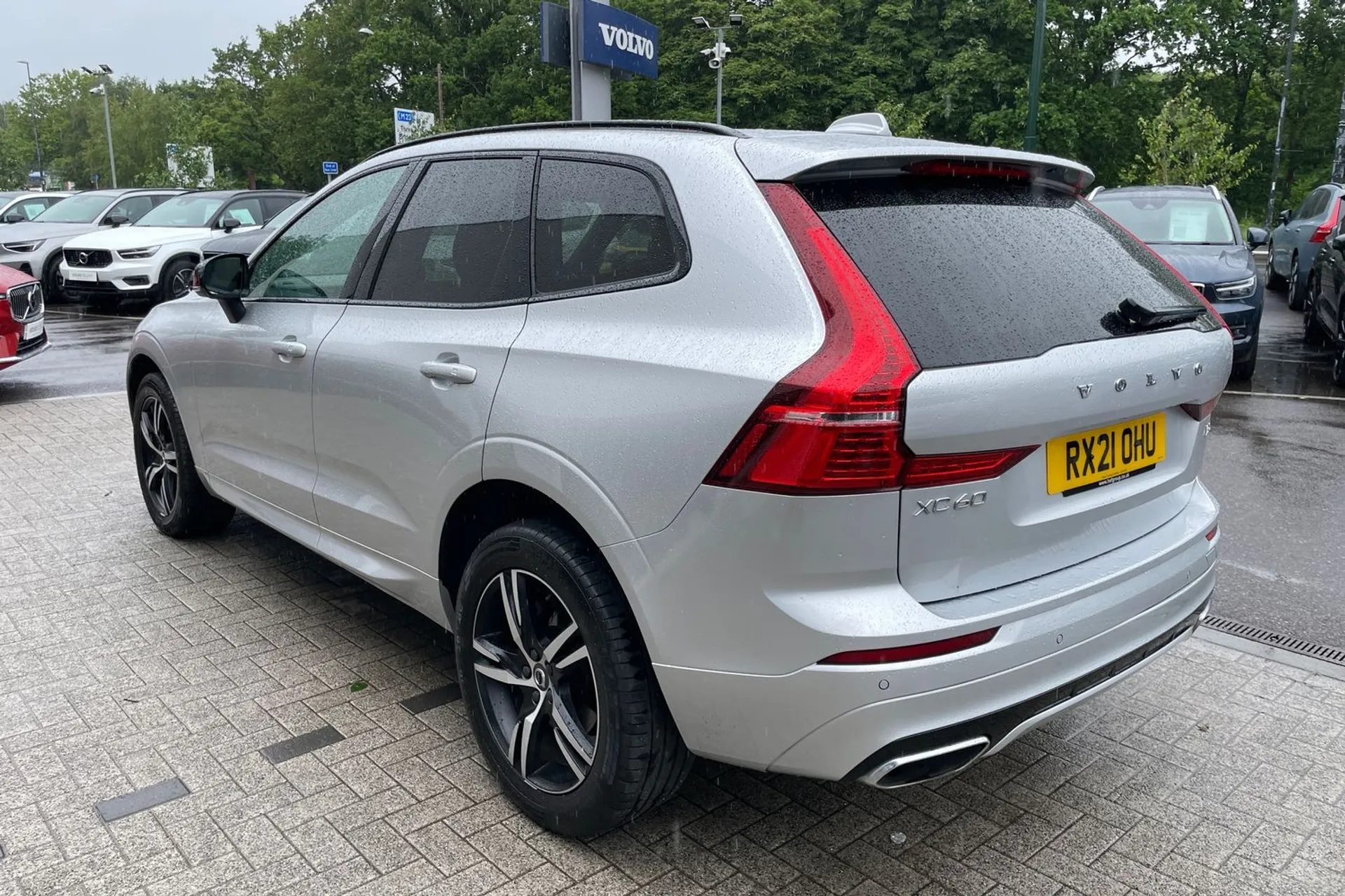 Volvo XC60 thumbnail image number 9