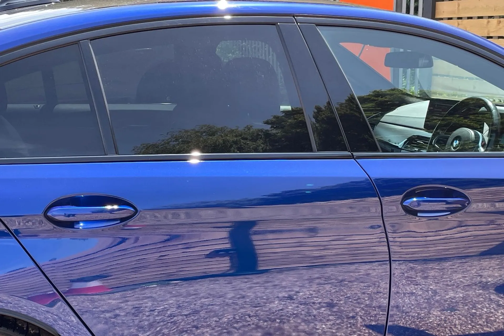 BMW M5 thumbnail image number 15