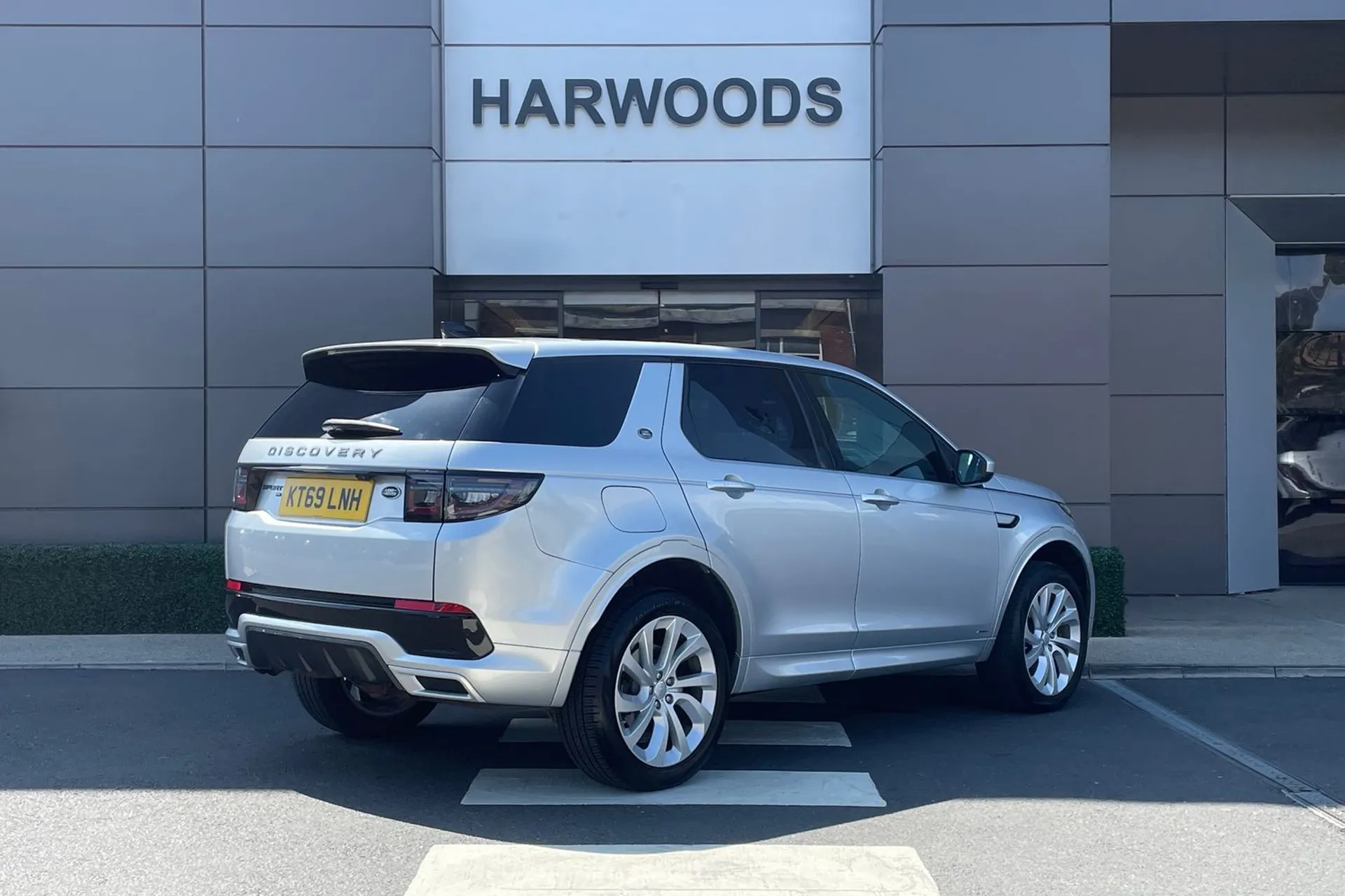 LAND ROVER DISCOVERY SPORT thumbnail image number 6