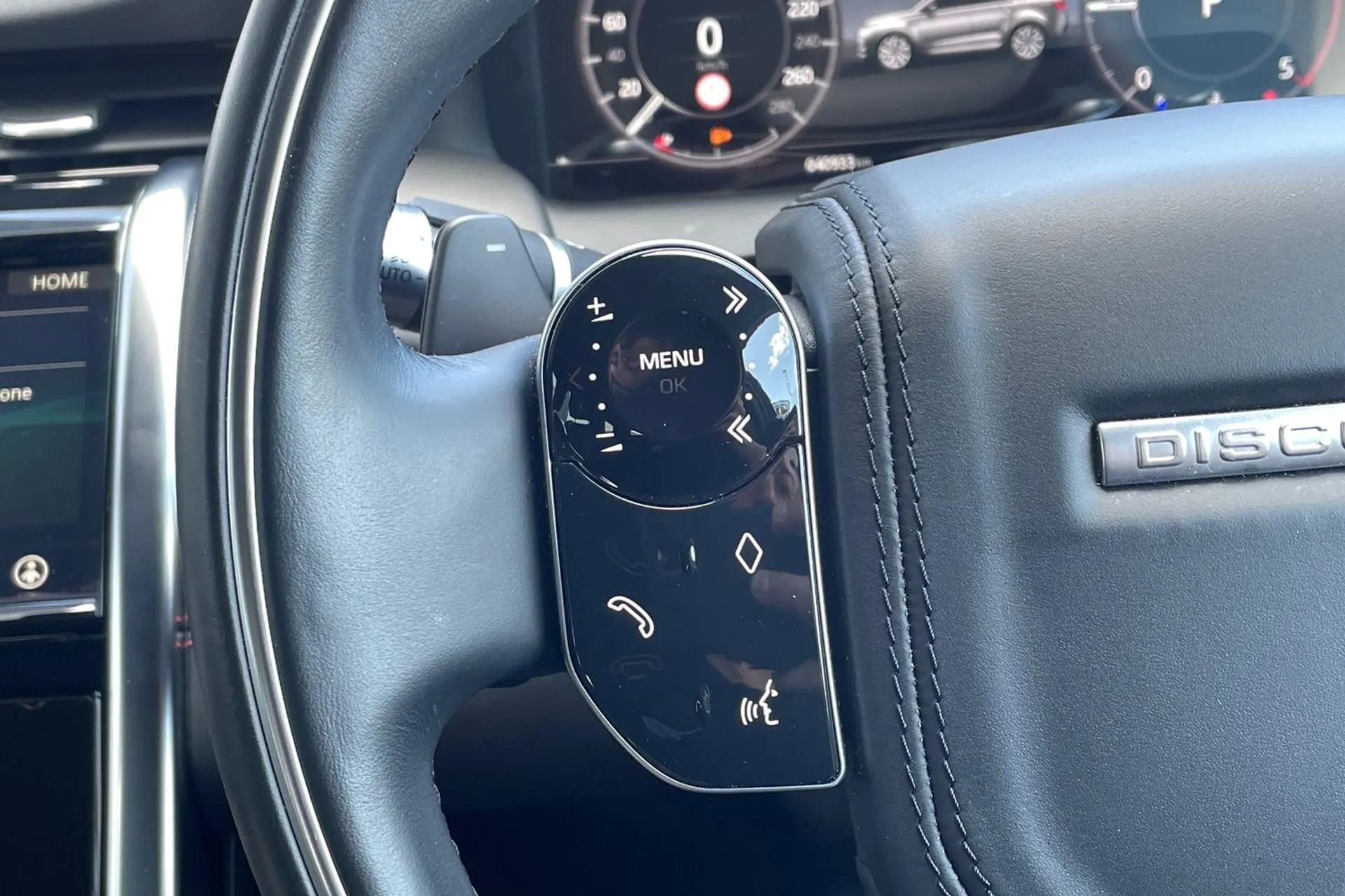 LAND ROVER DISCOVERY SPORT thumbnail image number 47
