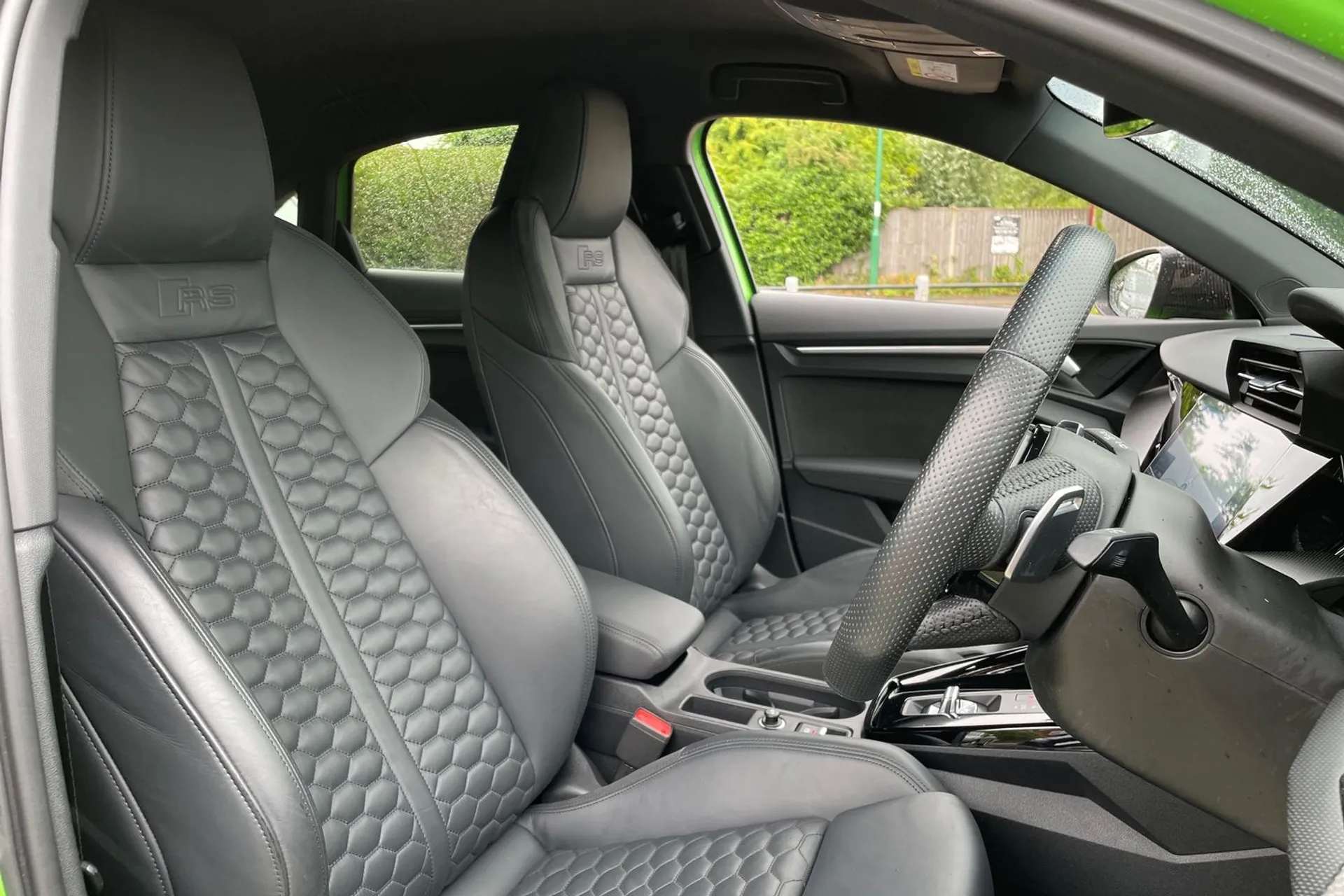 Audi RS3 thumbnail image number 25