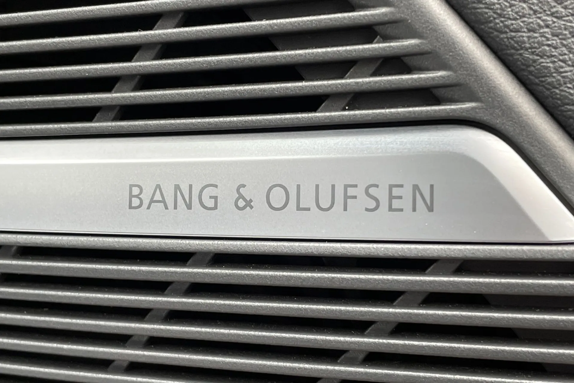 Audi Q7 thumbnail image number 16