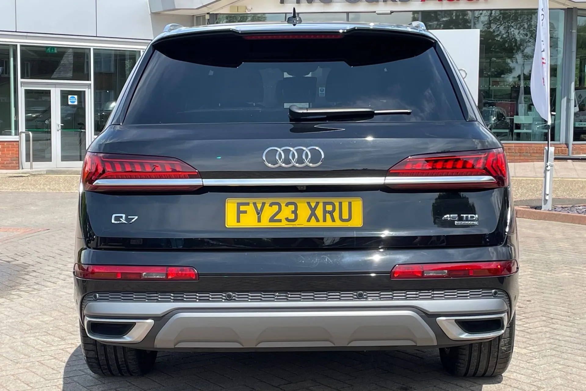 Audi Q7 thumbnail image number 5