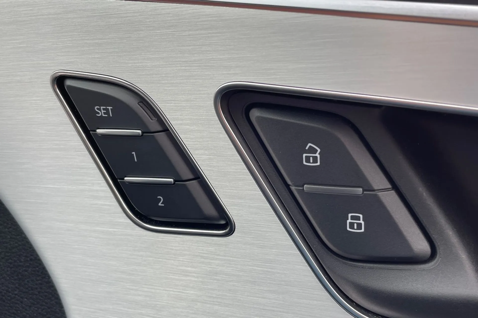Audi Q7 thumbnail image number 17