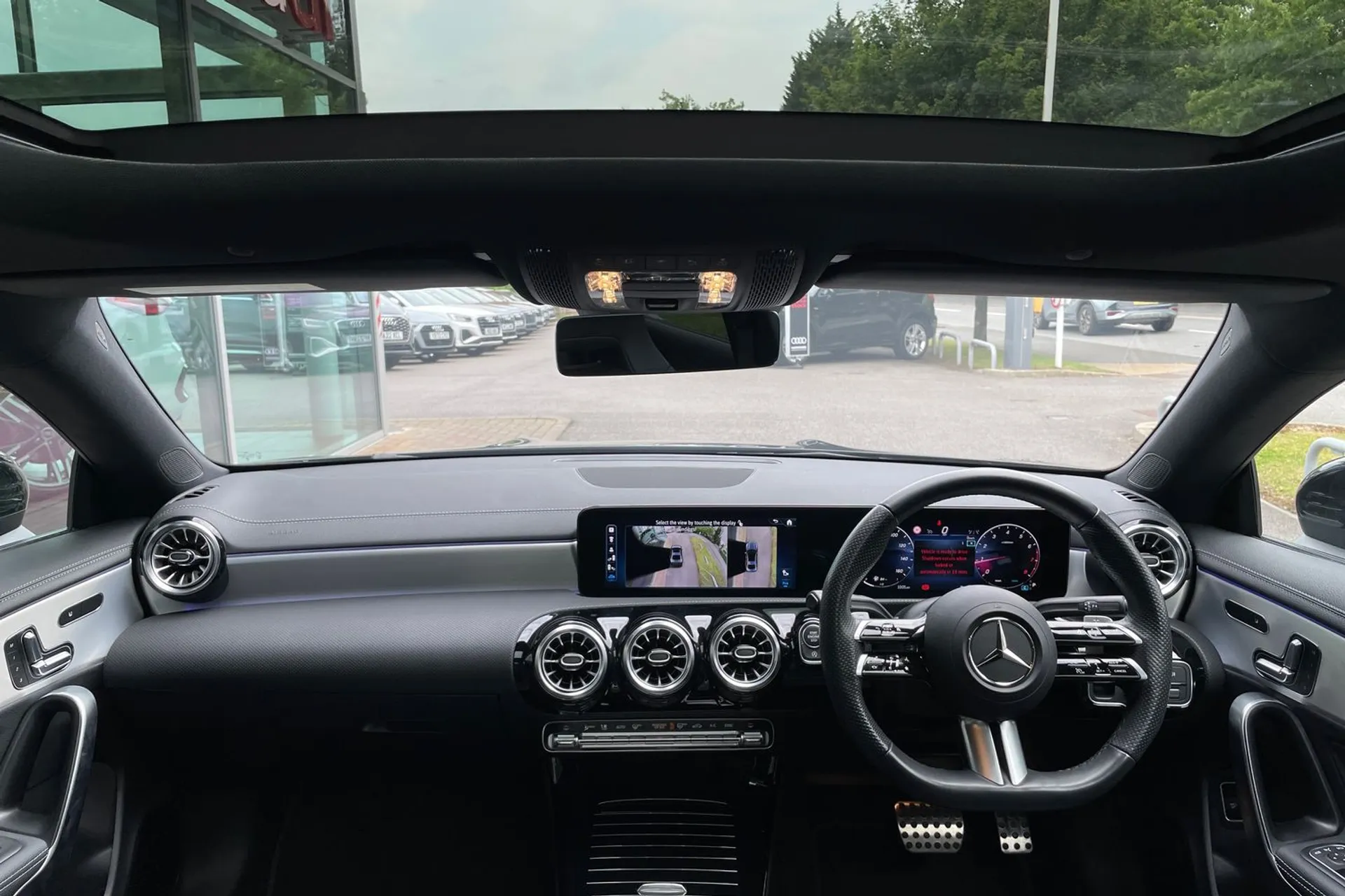 MERCEDES-BENZ GLB thumbnail image number 30
