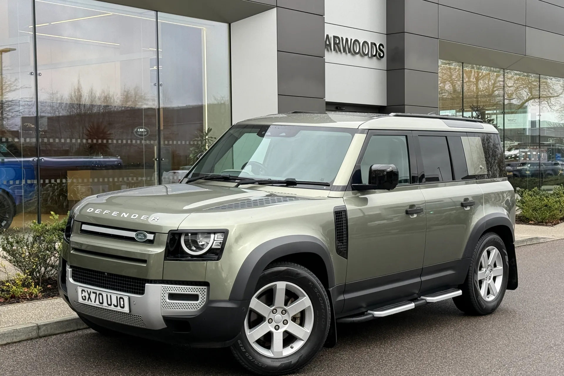 LAND ROVER Defender 110 thumbnail image number 17