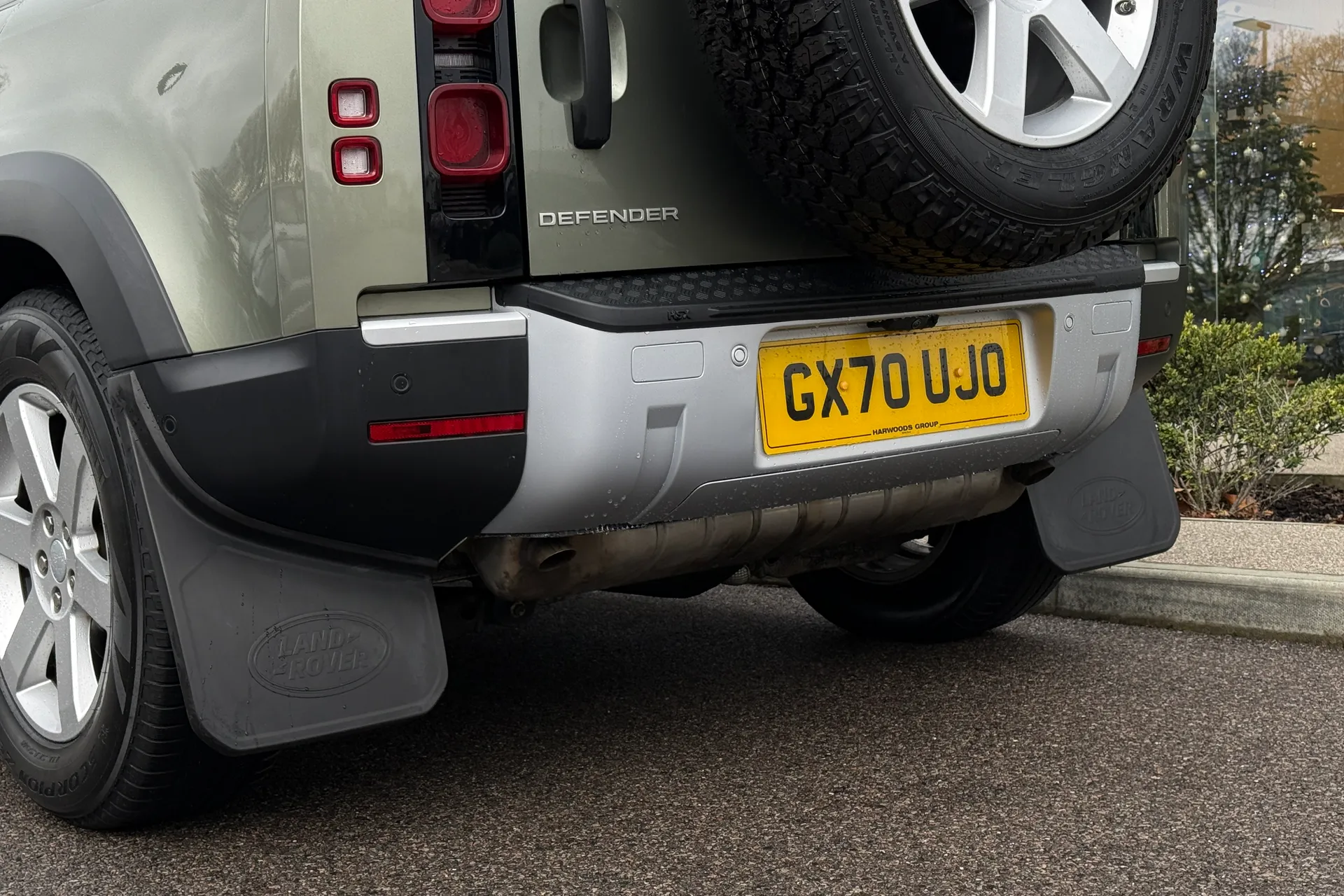 LAND ROVER Defender 110 thumbnail image number 20