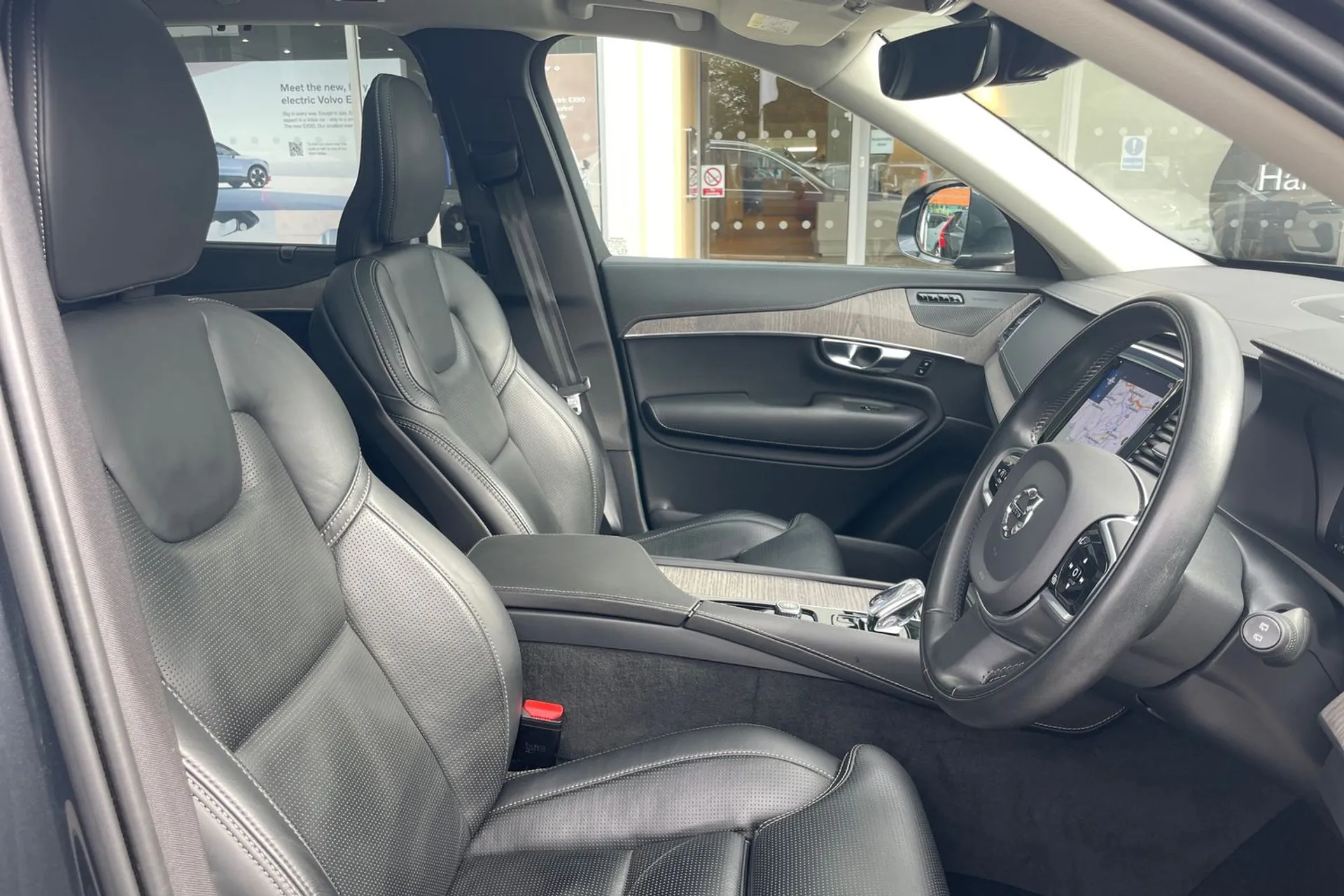 Volvo XC90 thumbnail image number 29