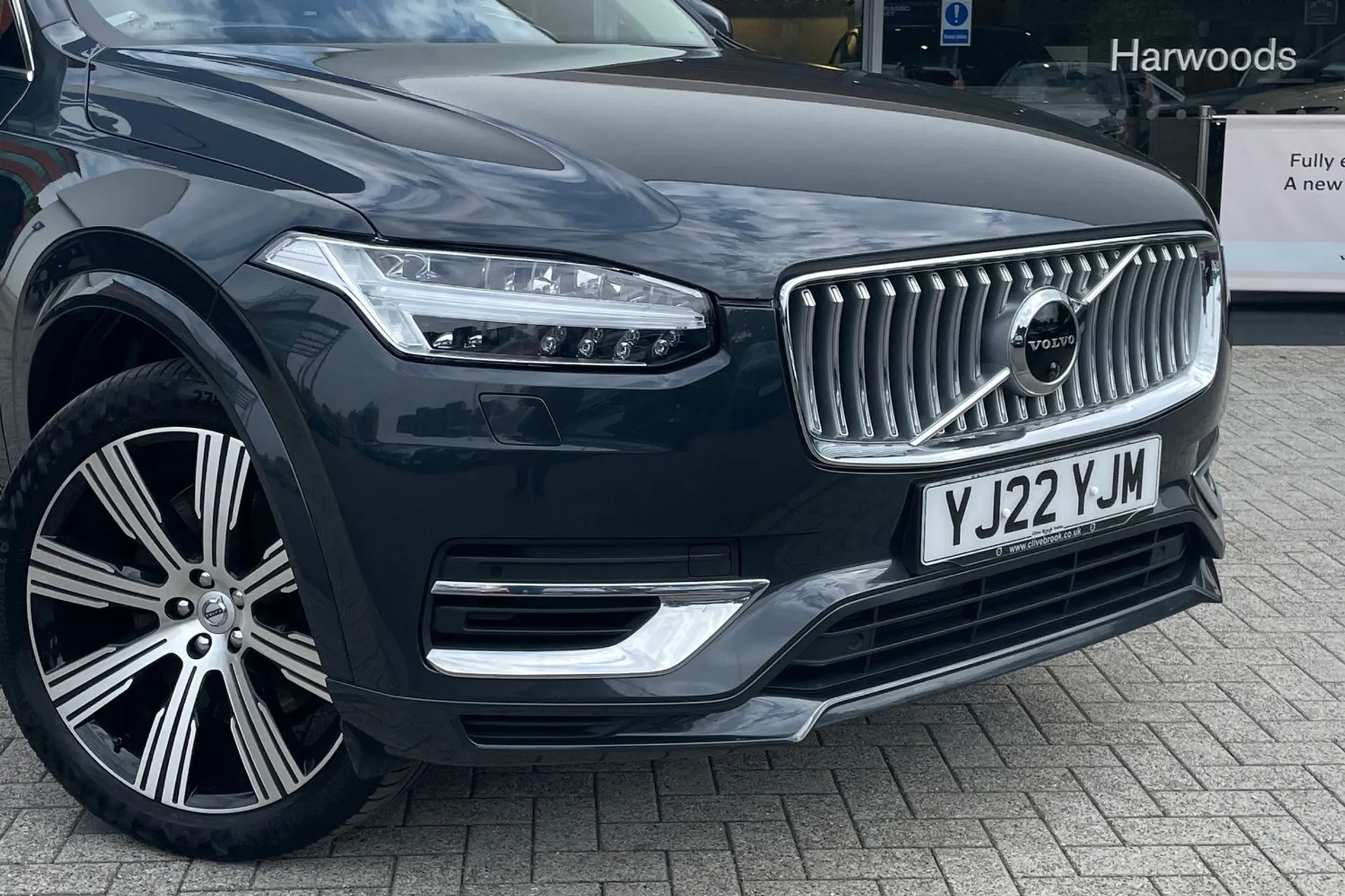 Volvo XC90 thumbnail image number 8