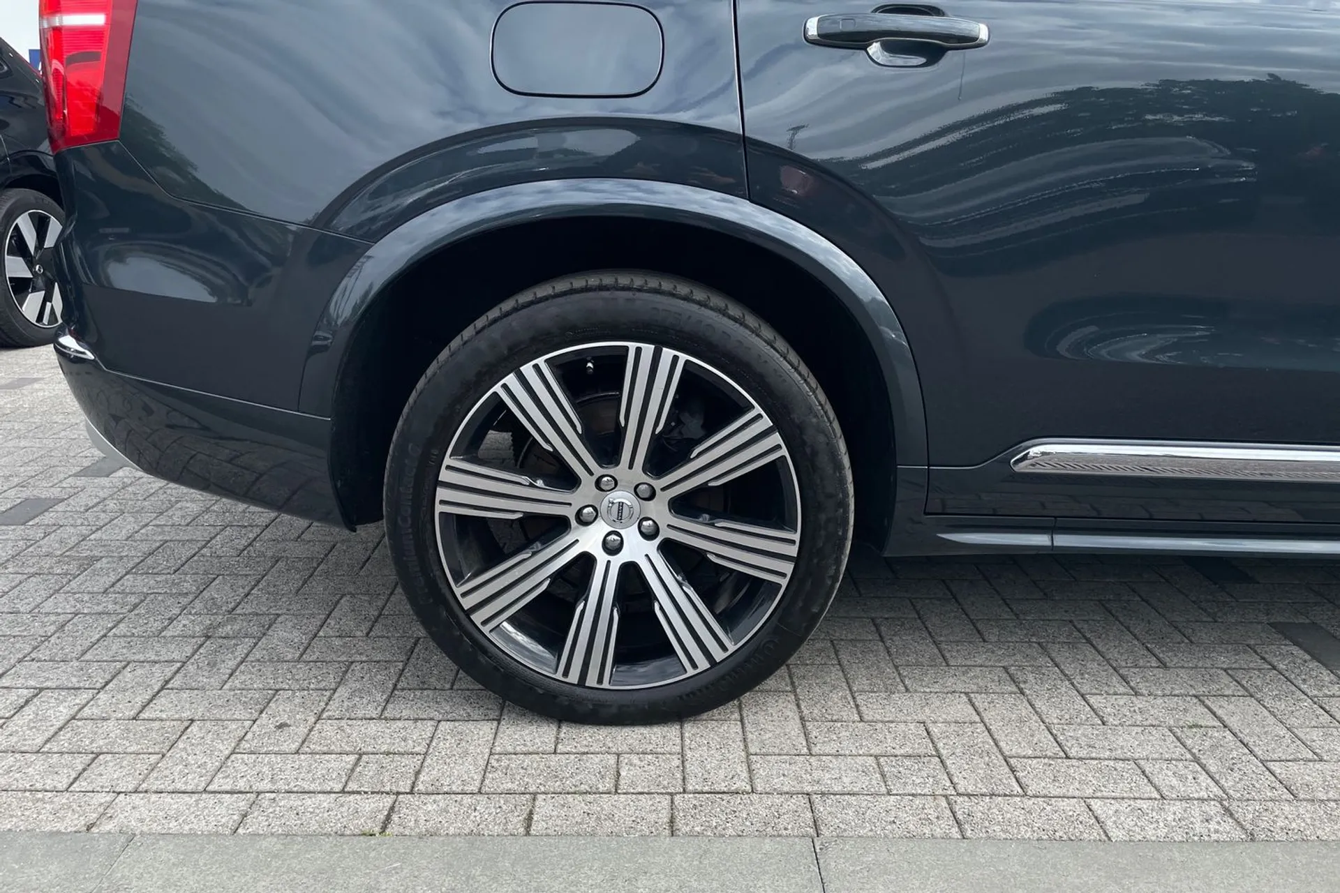 Volvo XC90 thumbnail image number 15