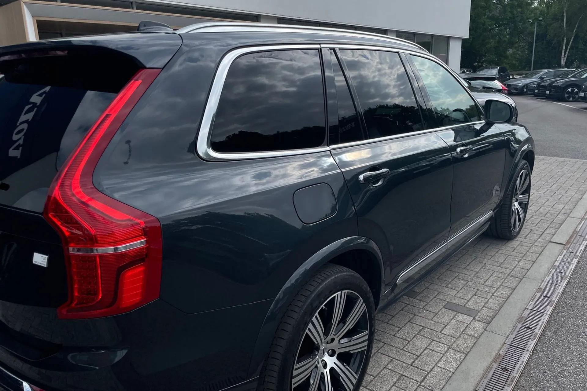 Volvo XC90 thumbnail image number 16