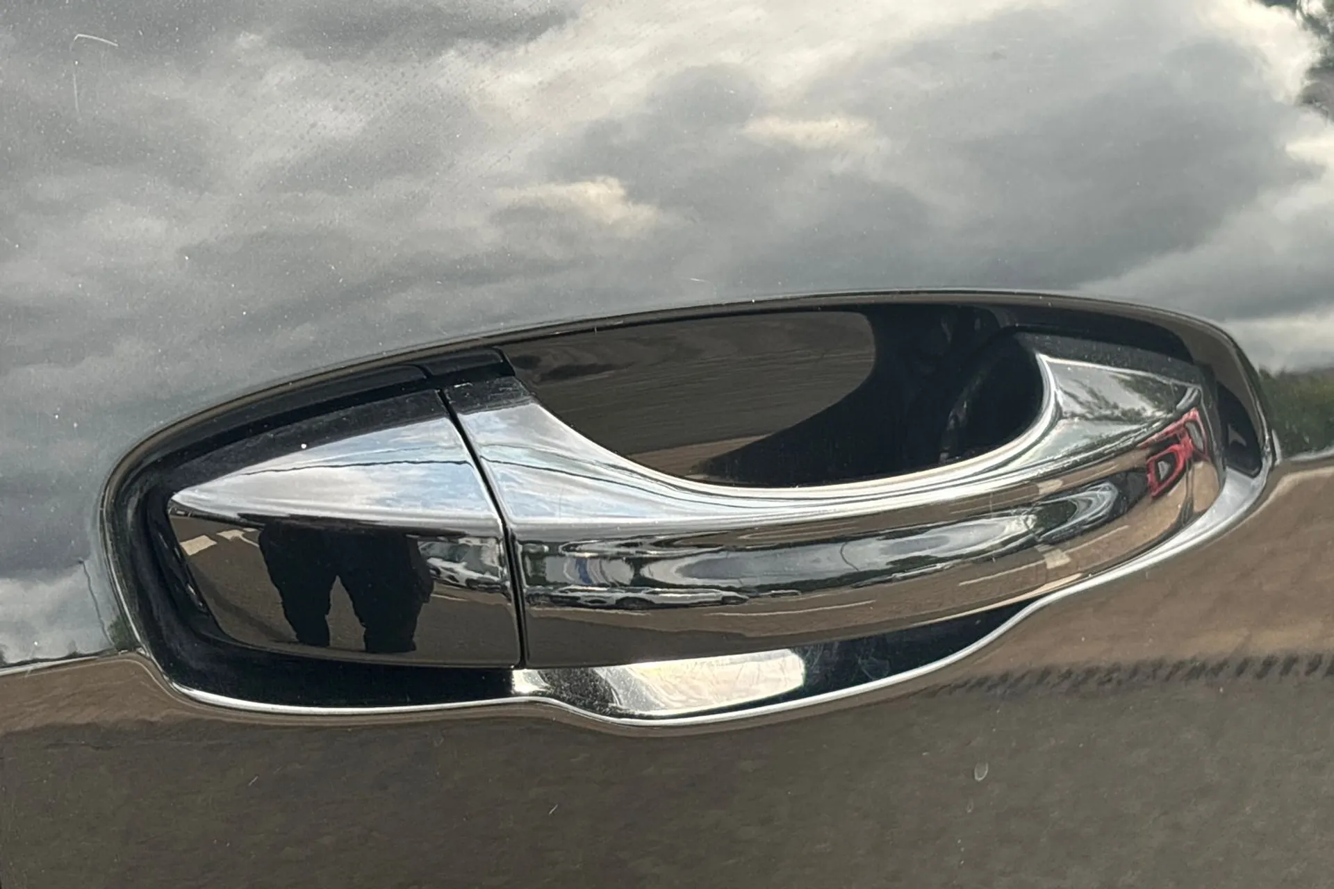 Audi Q3 thumbnail image number 15