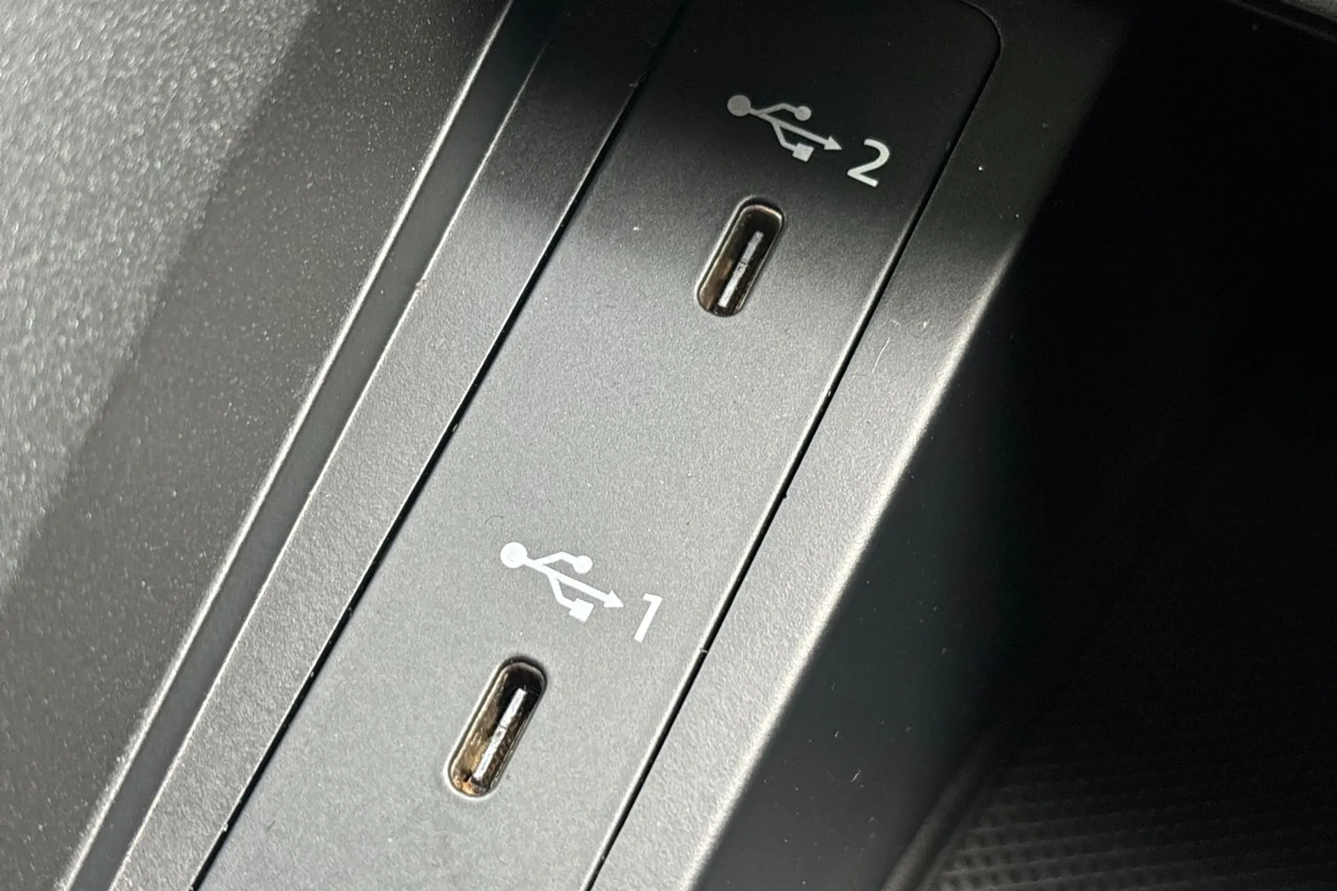 Audi Q3 thumbnail image number 44