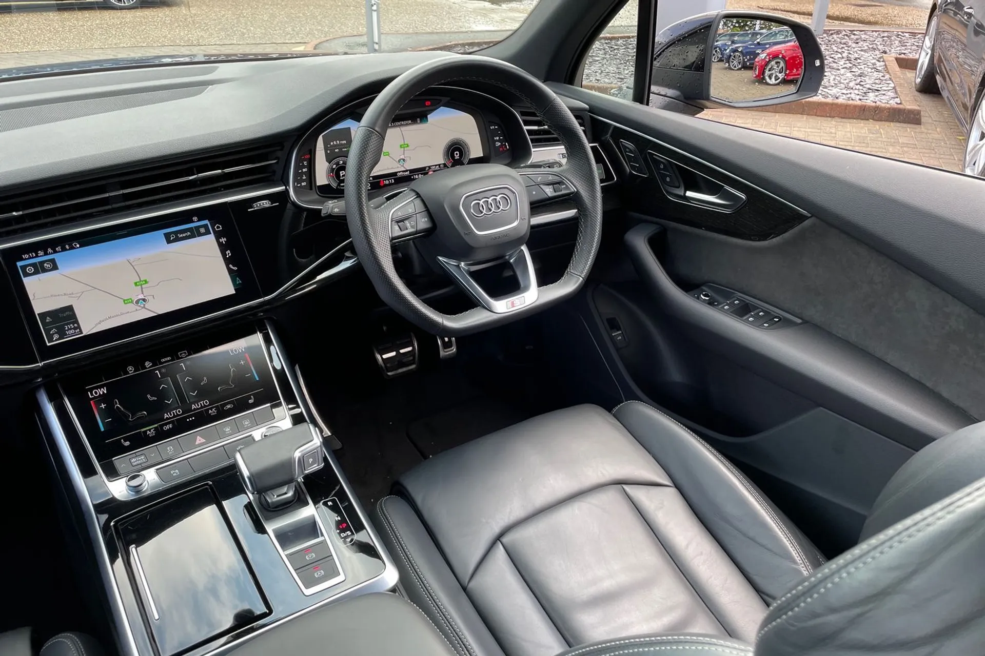 Audi Q7 thumbnail image number 40