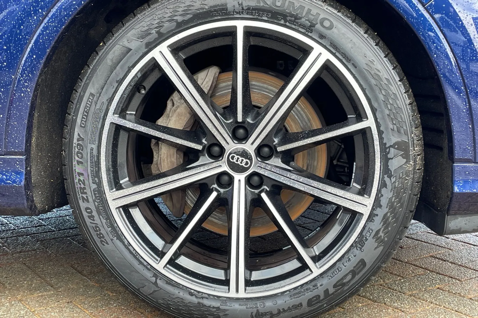 Audi Q7 thumbnail image number 8