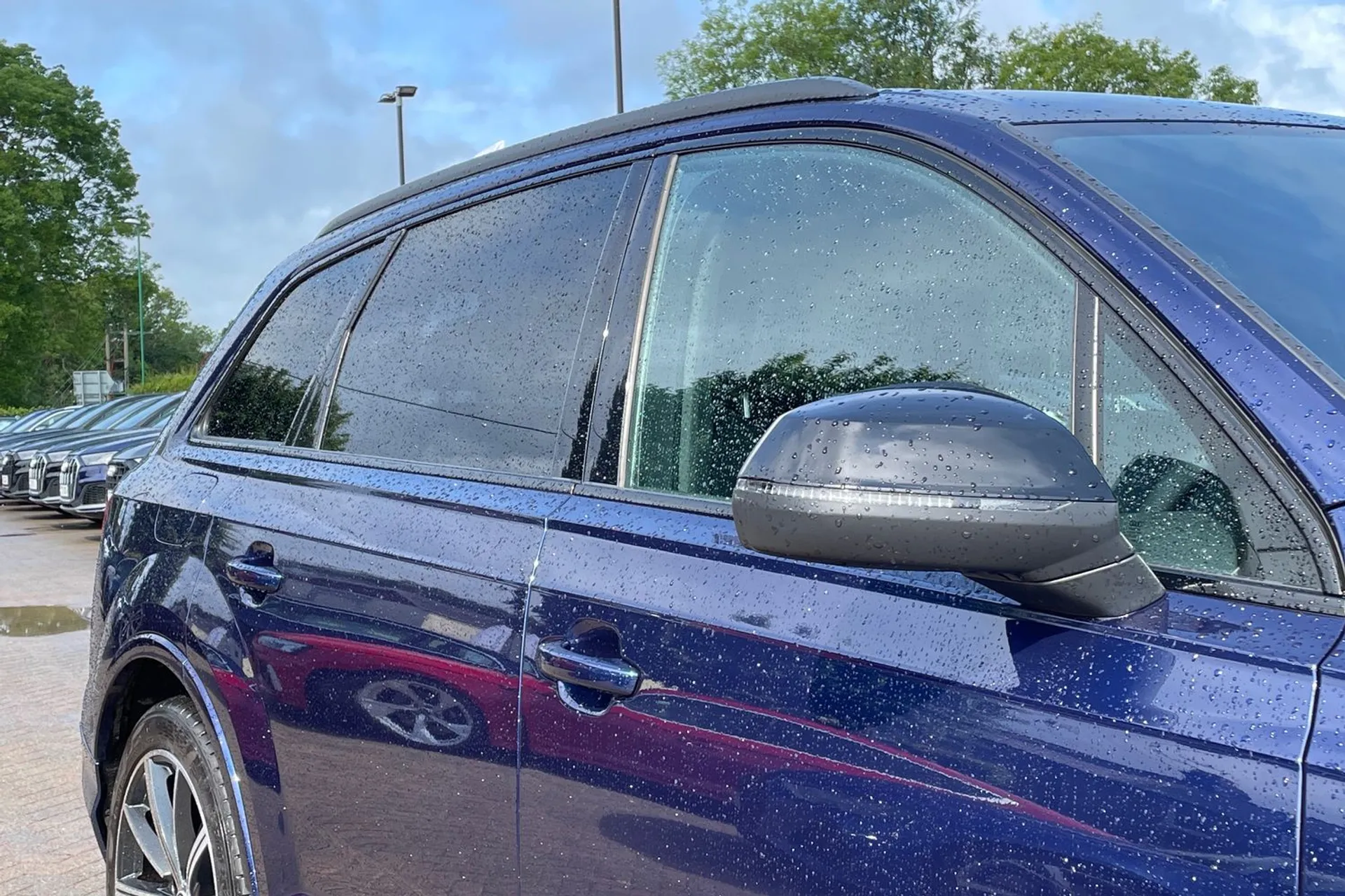 Audi Q7 thumbnail image number 46