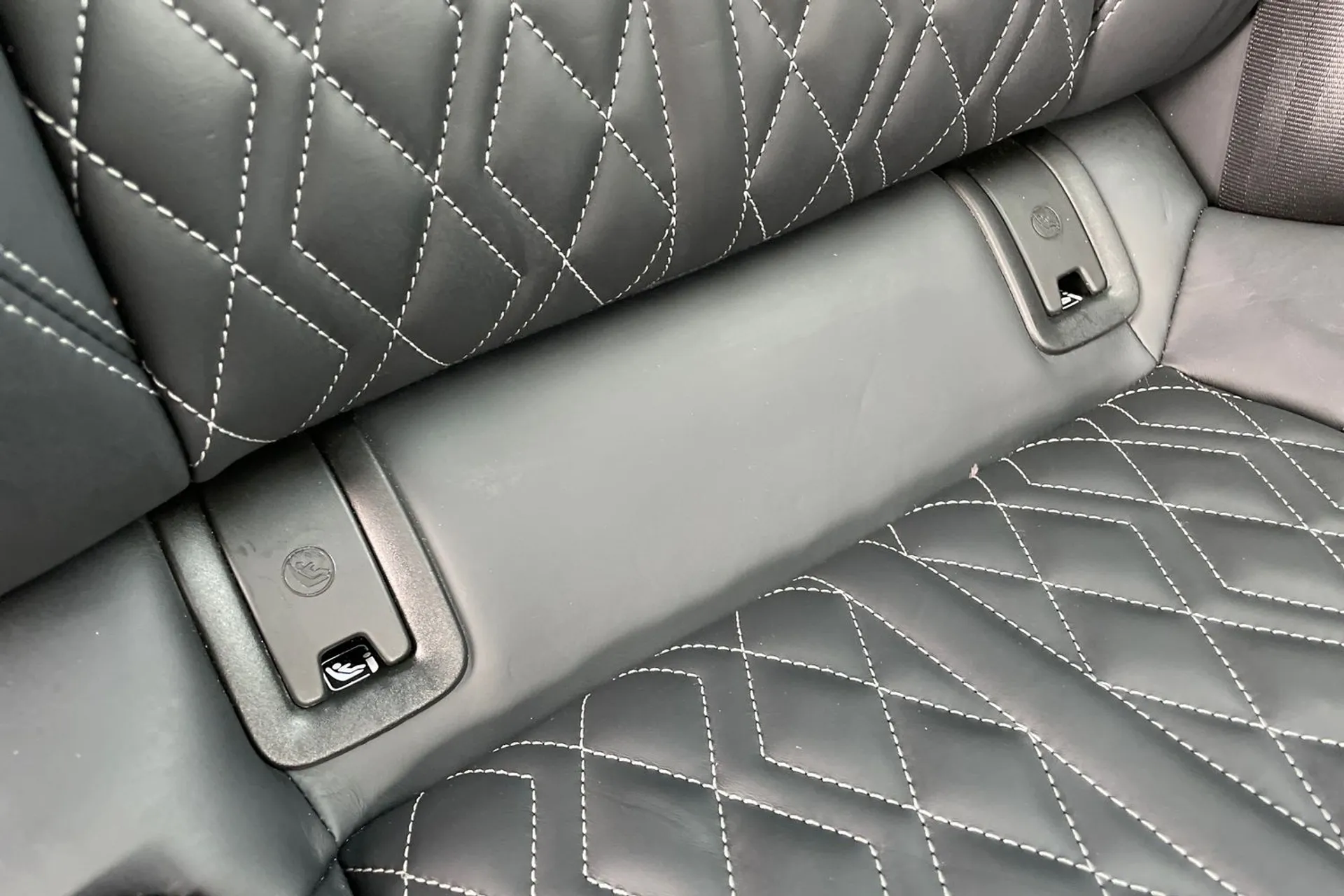 Audi e-tron thumbnail image number 40