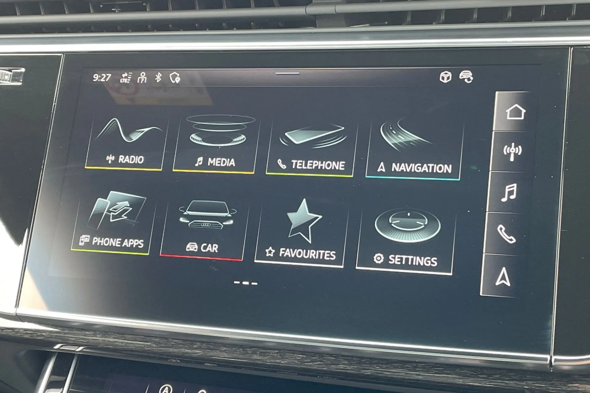 Audi Q8 thumbnail image number 19