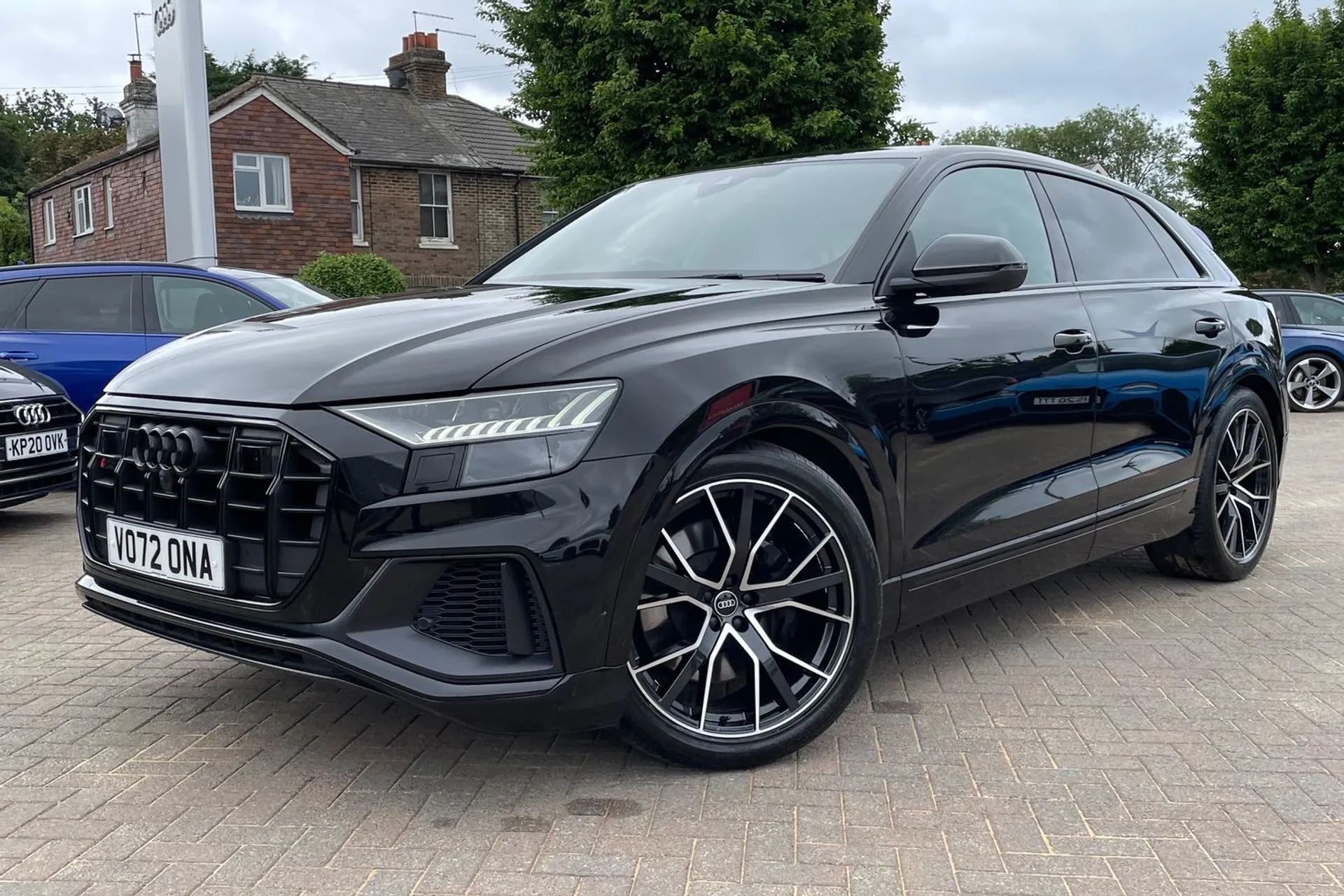 Audi Q8 thumbnail image number 7