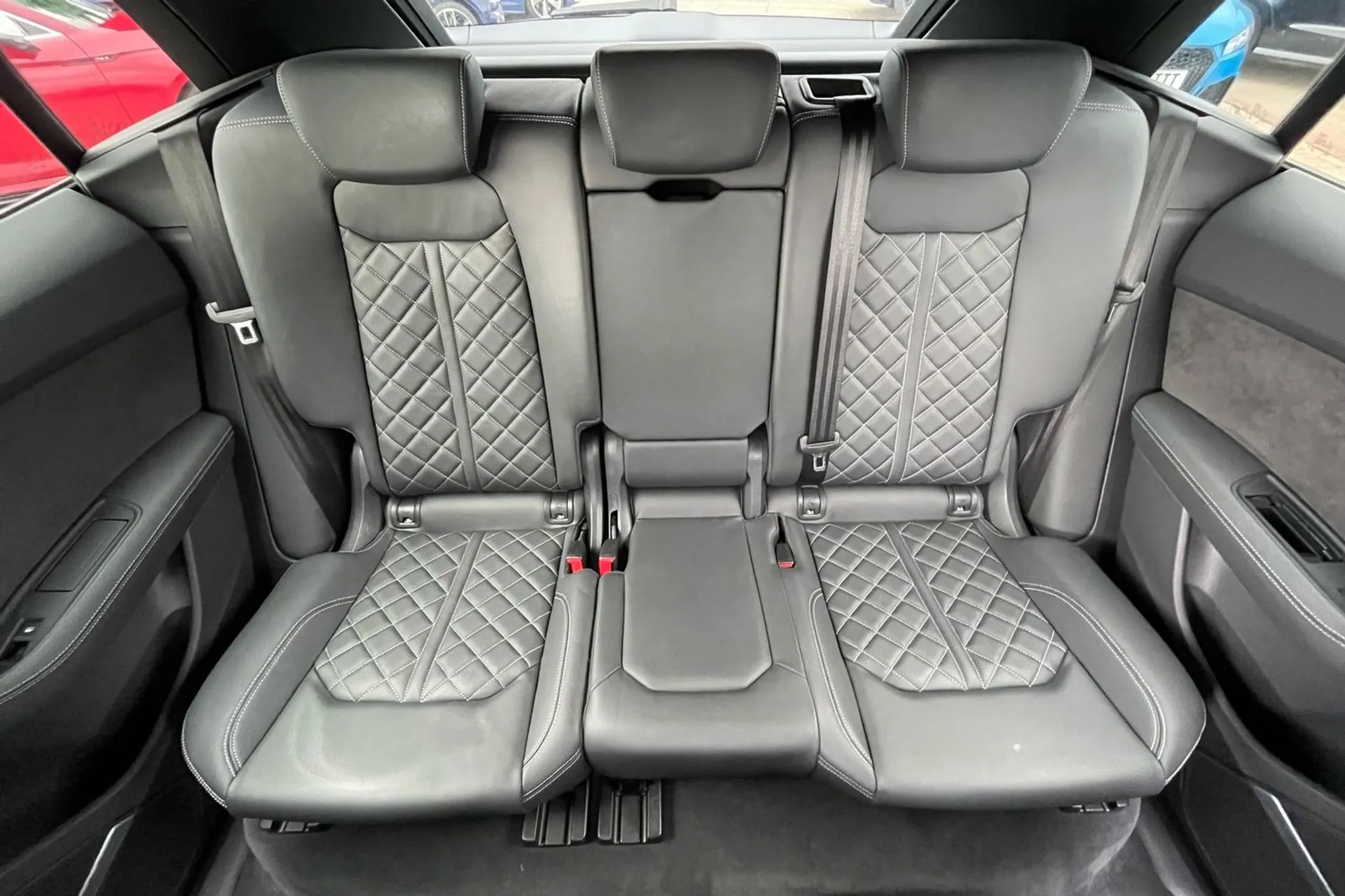 Audi Q8 thumbnail image number 47