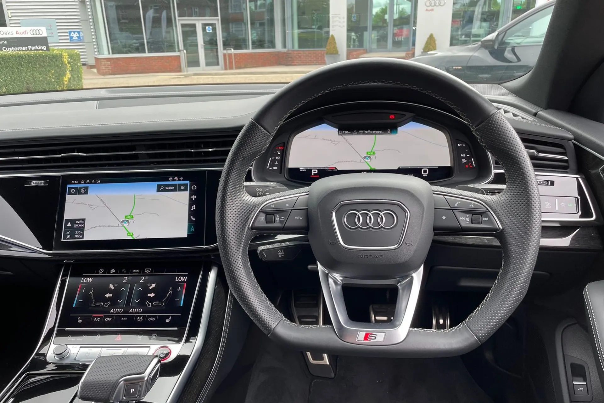 Audi Q8 thumbnail image number 40