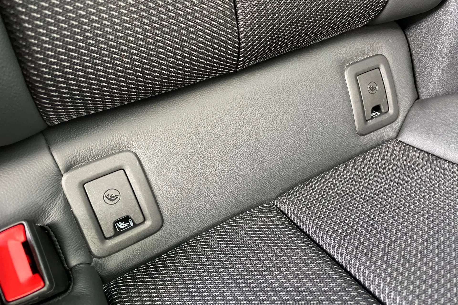 Audi Q2 thumbnail image number 41