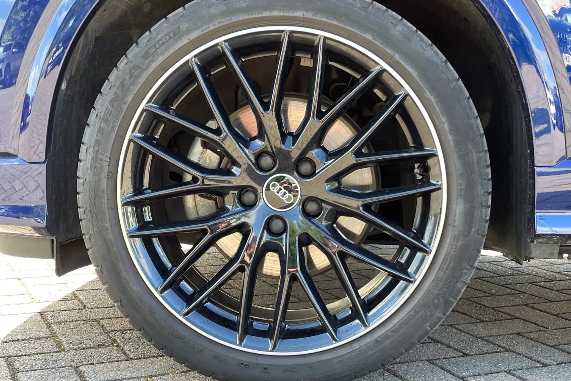 Audi Q2 thumbnail image number 7