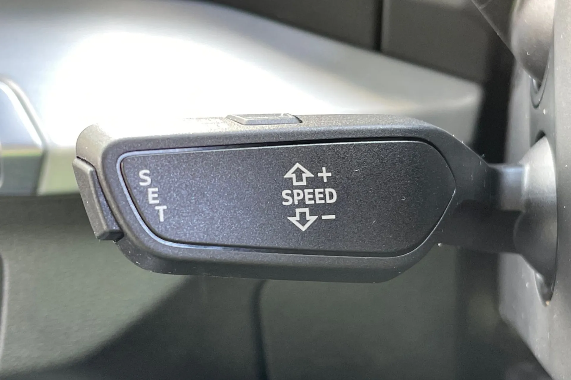 Audi Q2 thumbnail image number 29