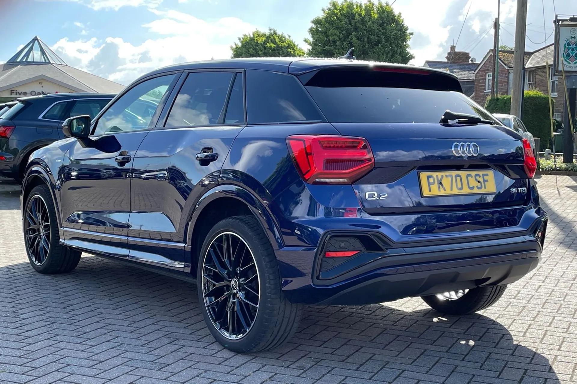 Audi Q2 thumbnail image number 13