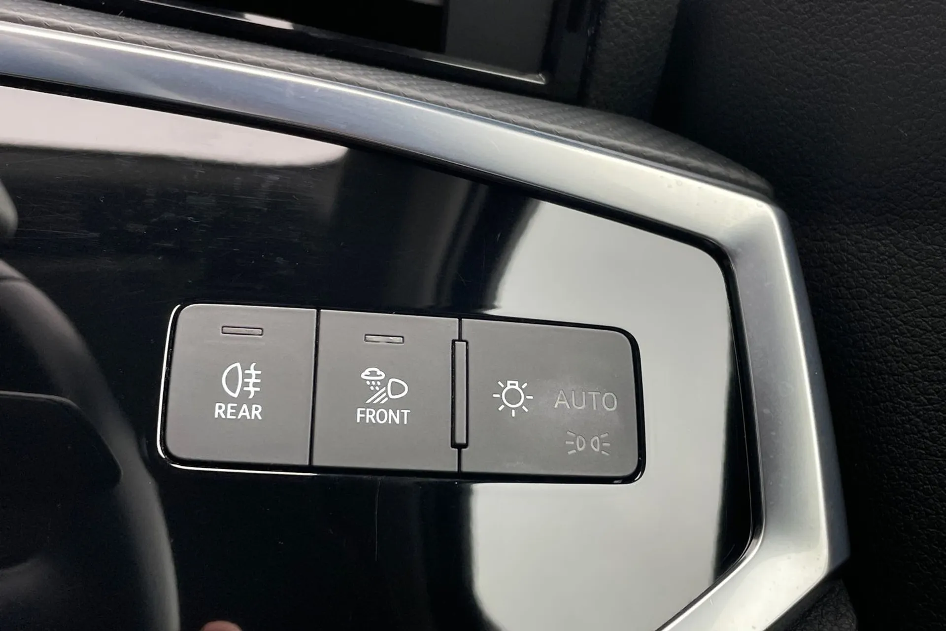 Audi Q3 thumbnail image number 52