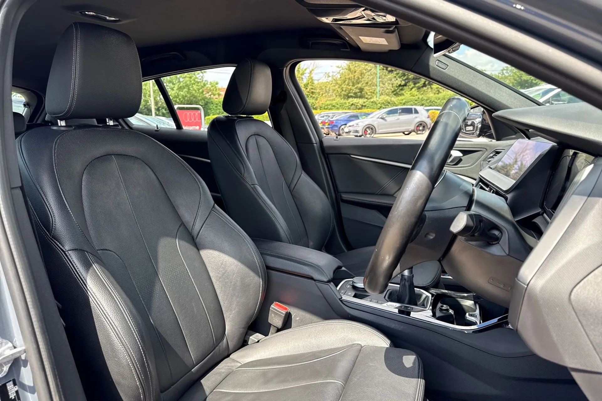BMW 1 SERIES thumbnail image number 22