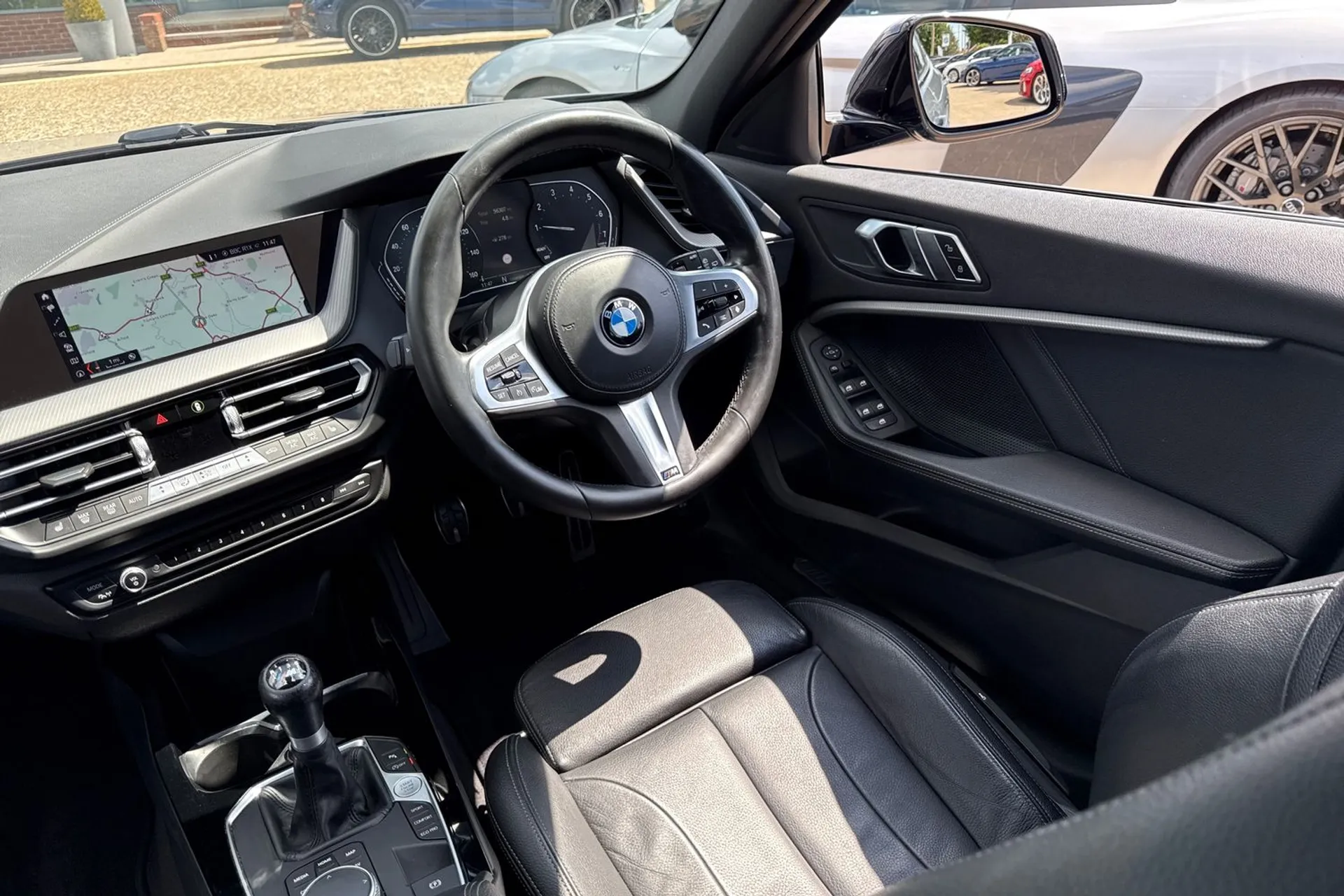BMW 1 SERIES thumbnail image number 31