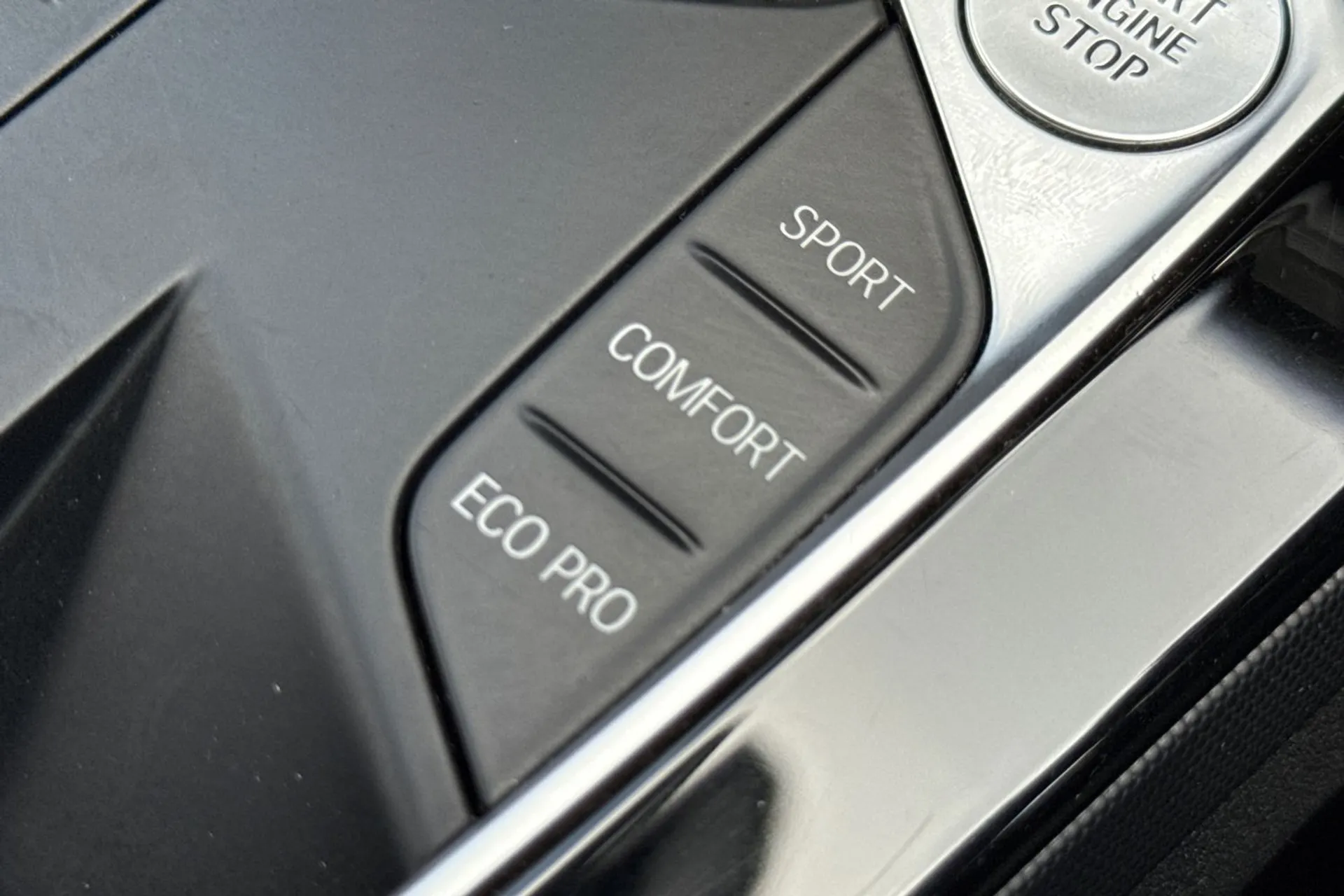 BMW 1 SERIES thumbnail image number 14