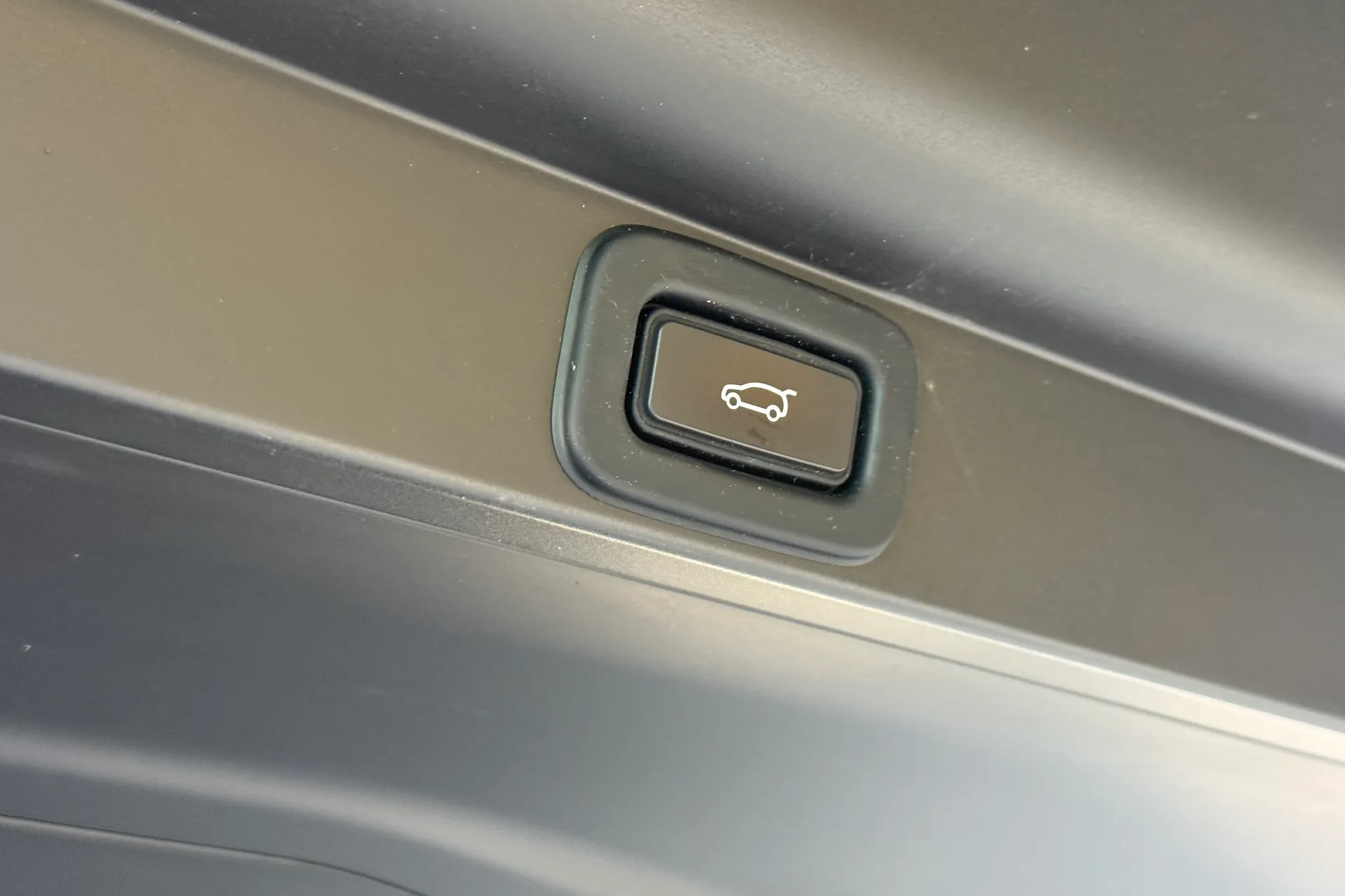 LAND ROVER RANGE ROVER thumbnail image number 43