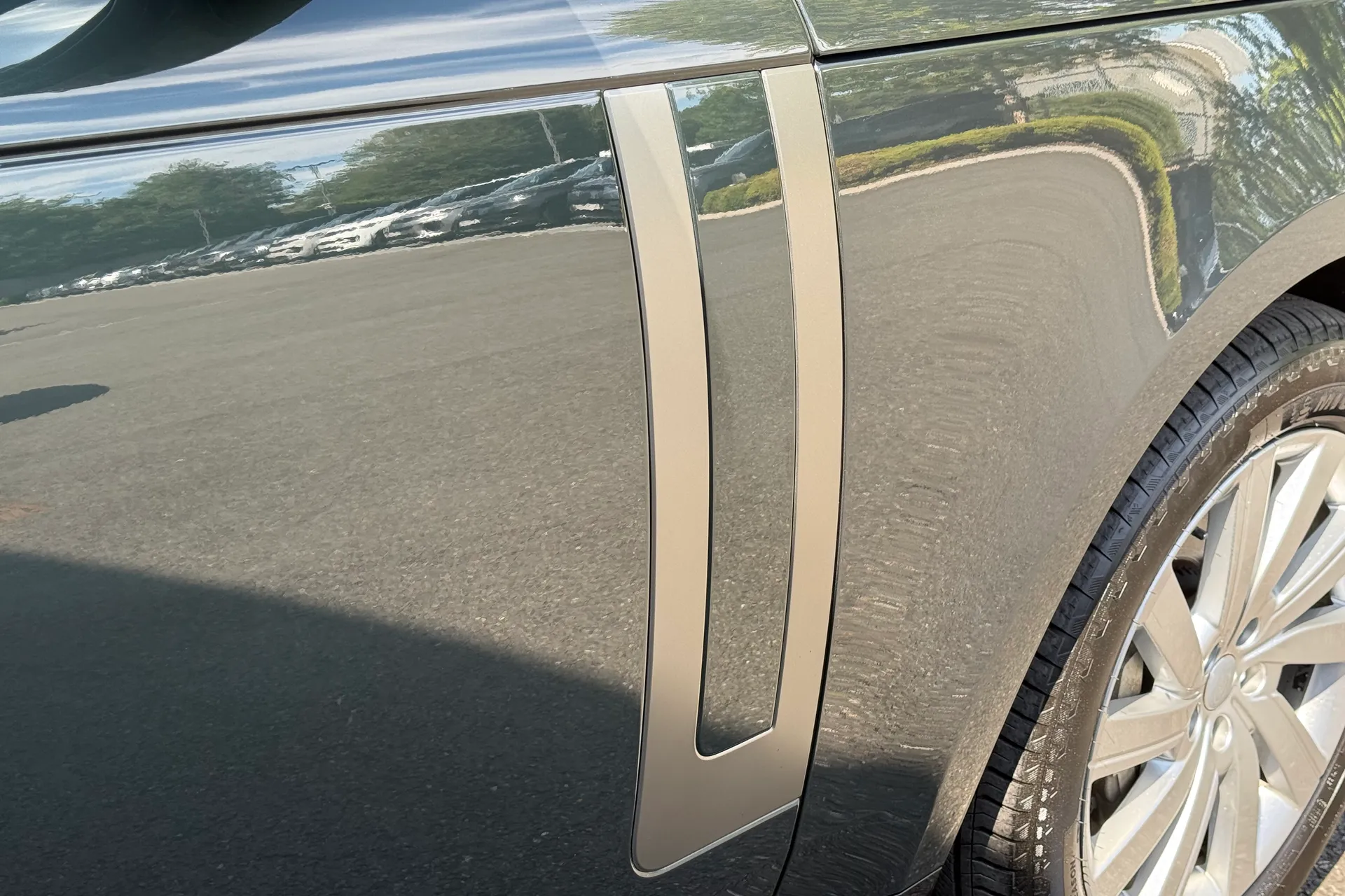 LAND ROVER RANGE ROVER thumbnail image number 60