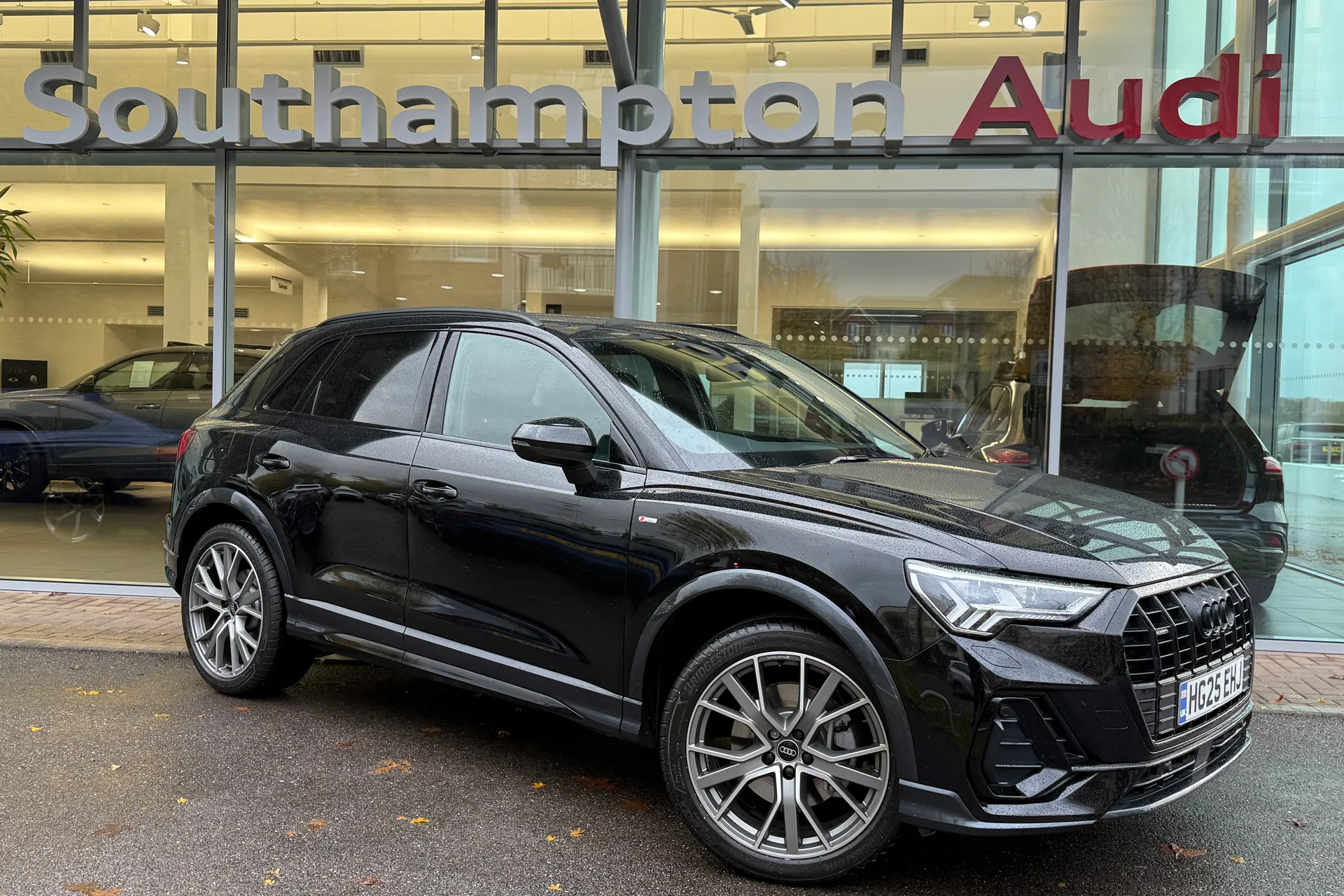 Audi Q3 thumbnail image number 70