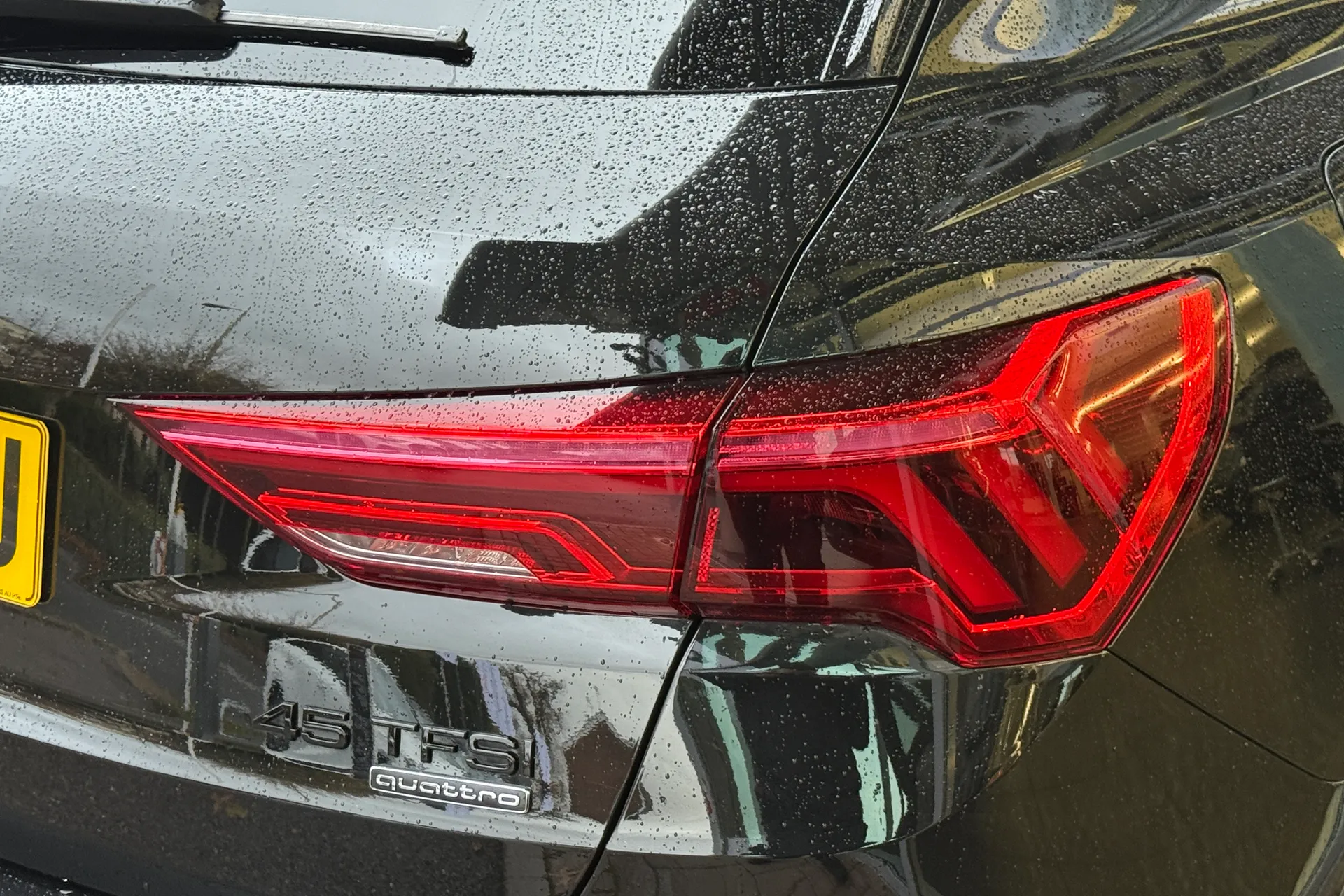 Audi Q3 thumbnail image number 50