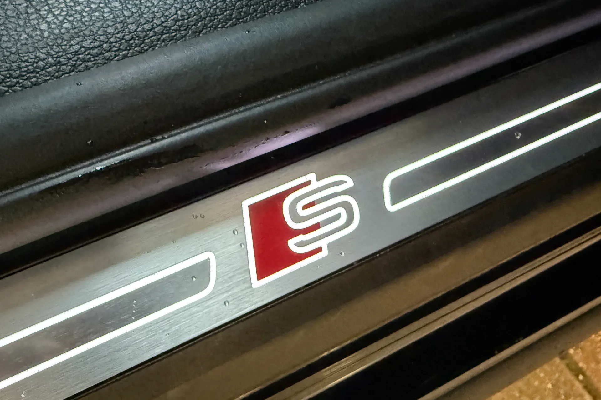 Audi Q3 thumbnail image number 38